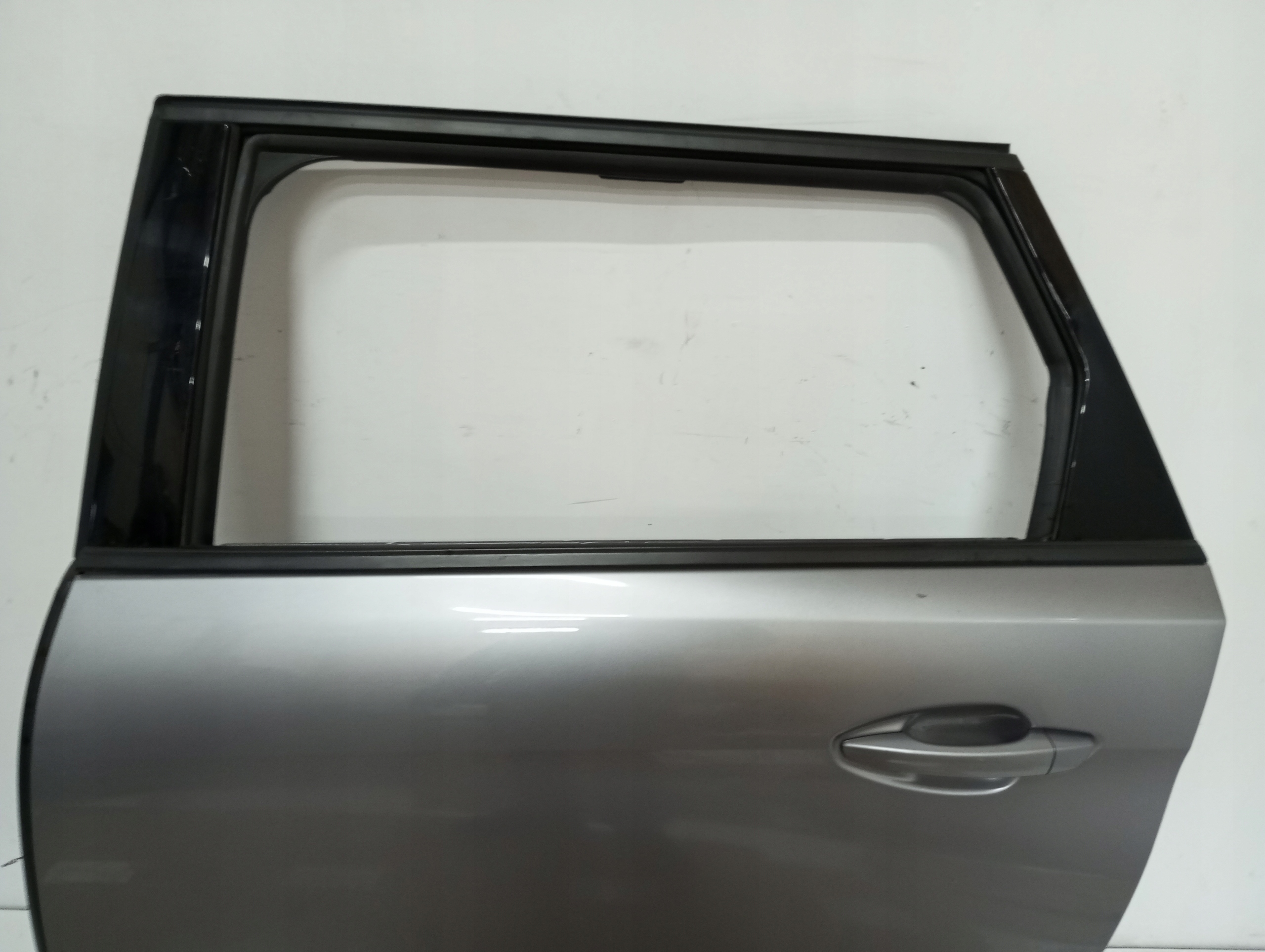 door left rear. PEUGEOT 5008 22R BSZ