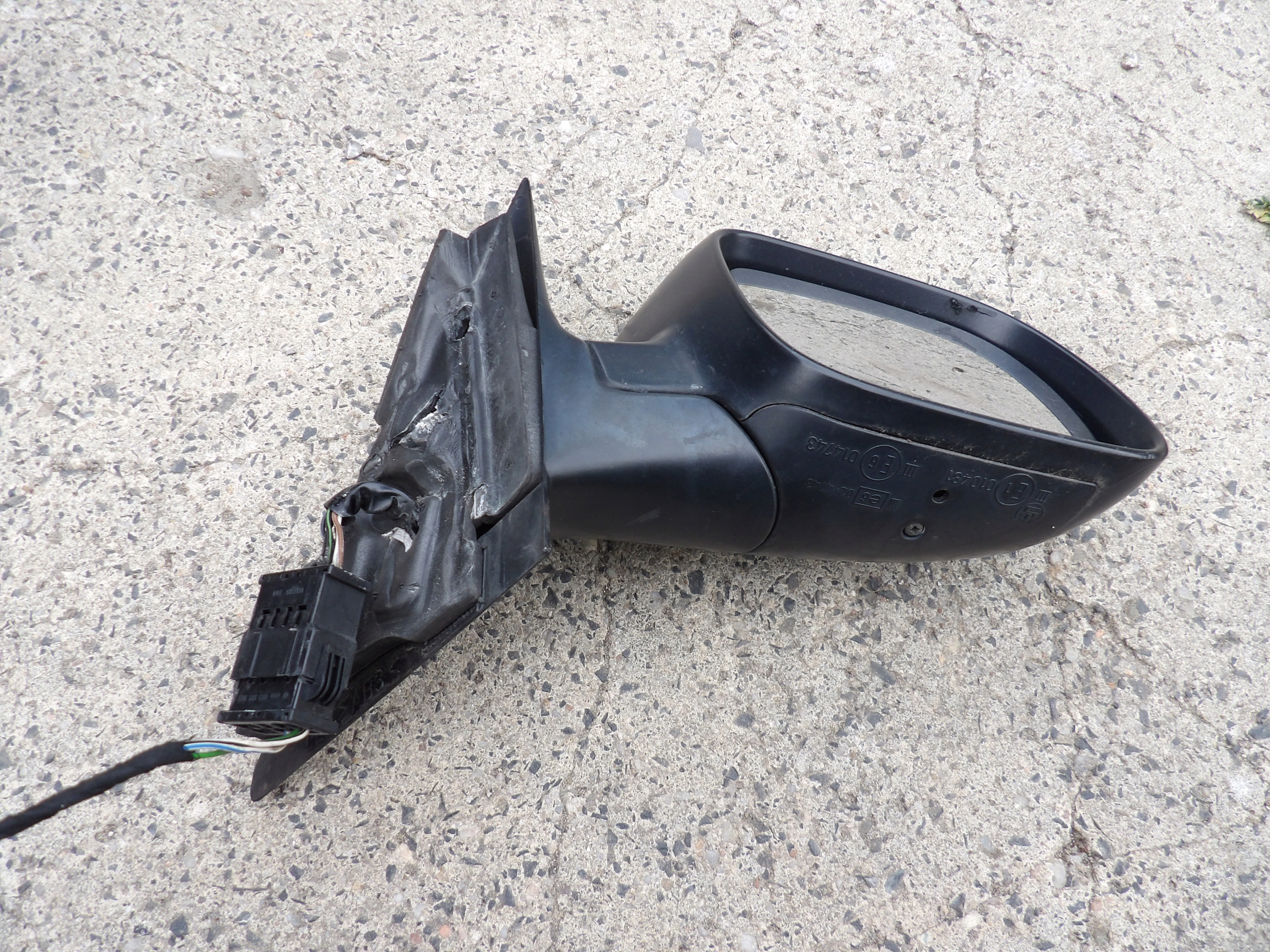 AUDI A4 B5 1996 mirror right exterior black,