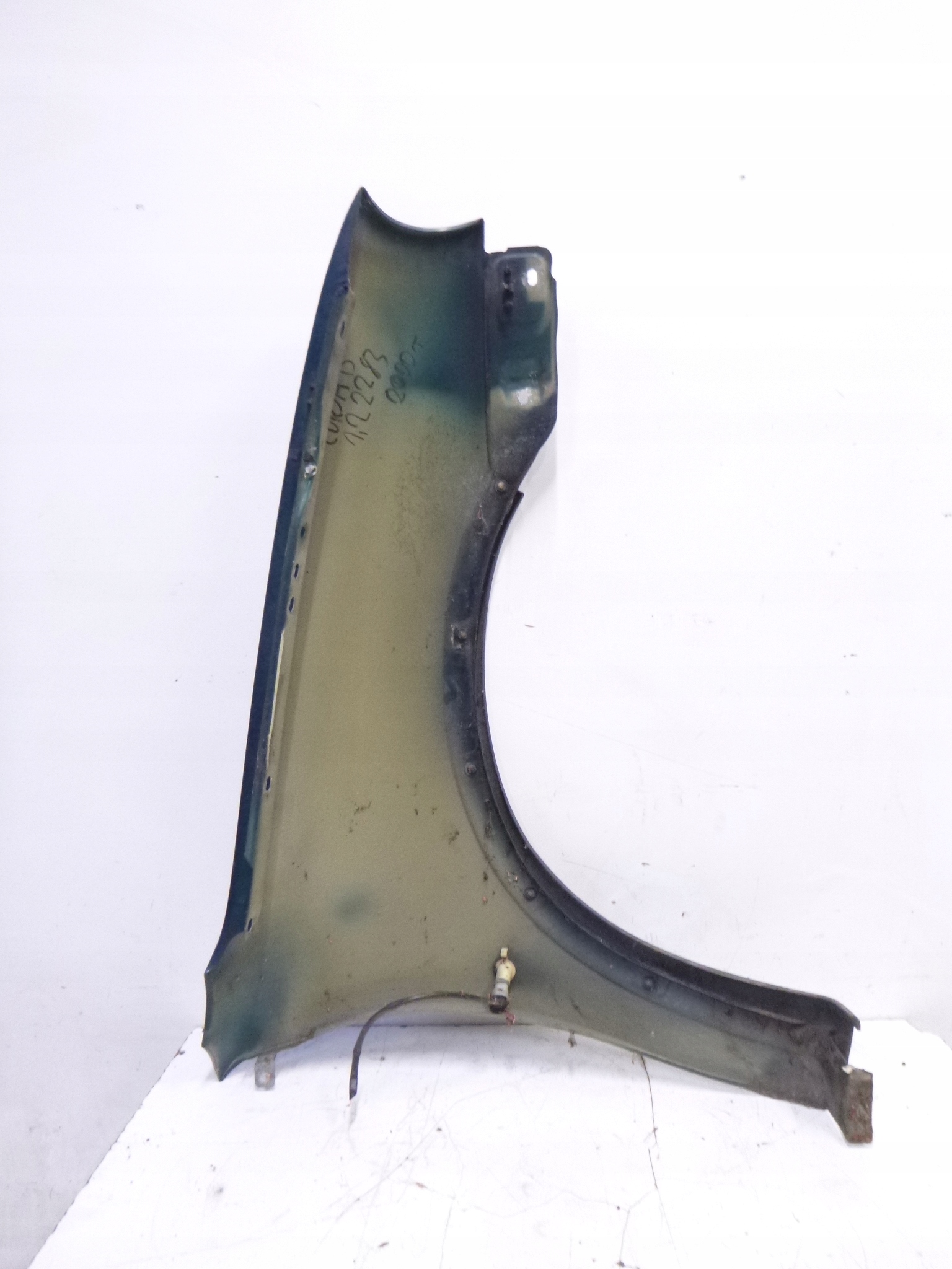 fender left Opel Corsa B Z283 2000r.