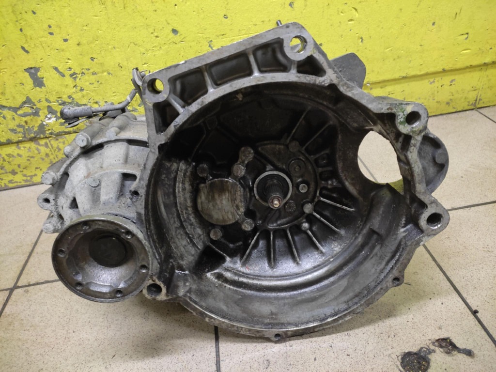 VW GOLF II 1.6 D gearbox, 4S23011
