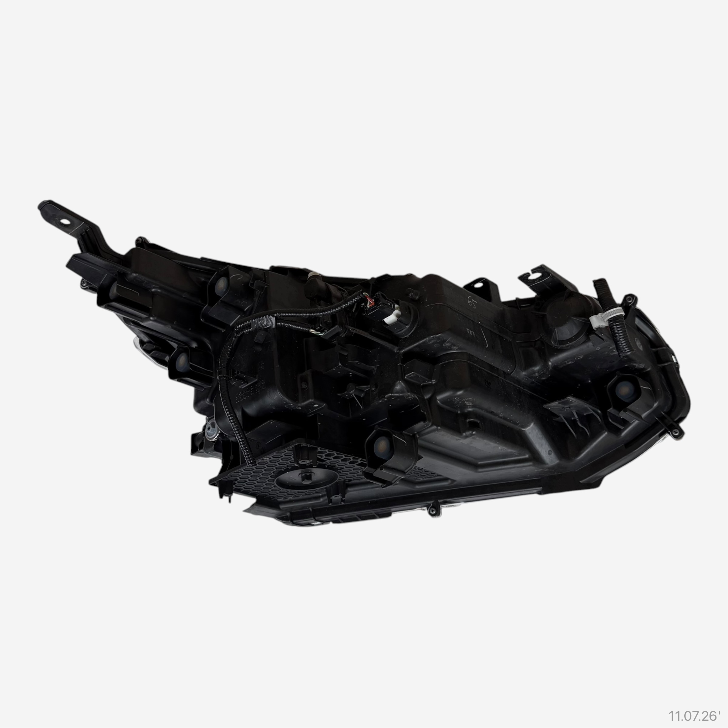 light front left TOYOTA YARIS CROSS 2023 ROK FULL LED