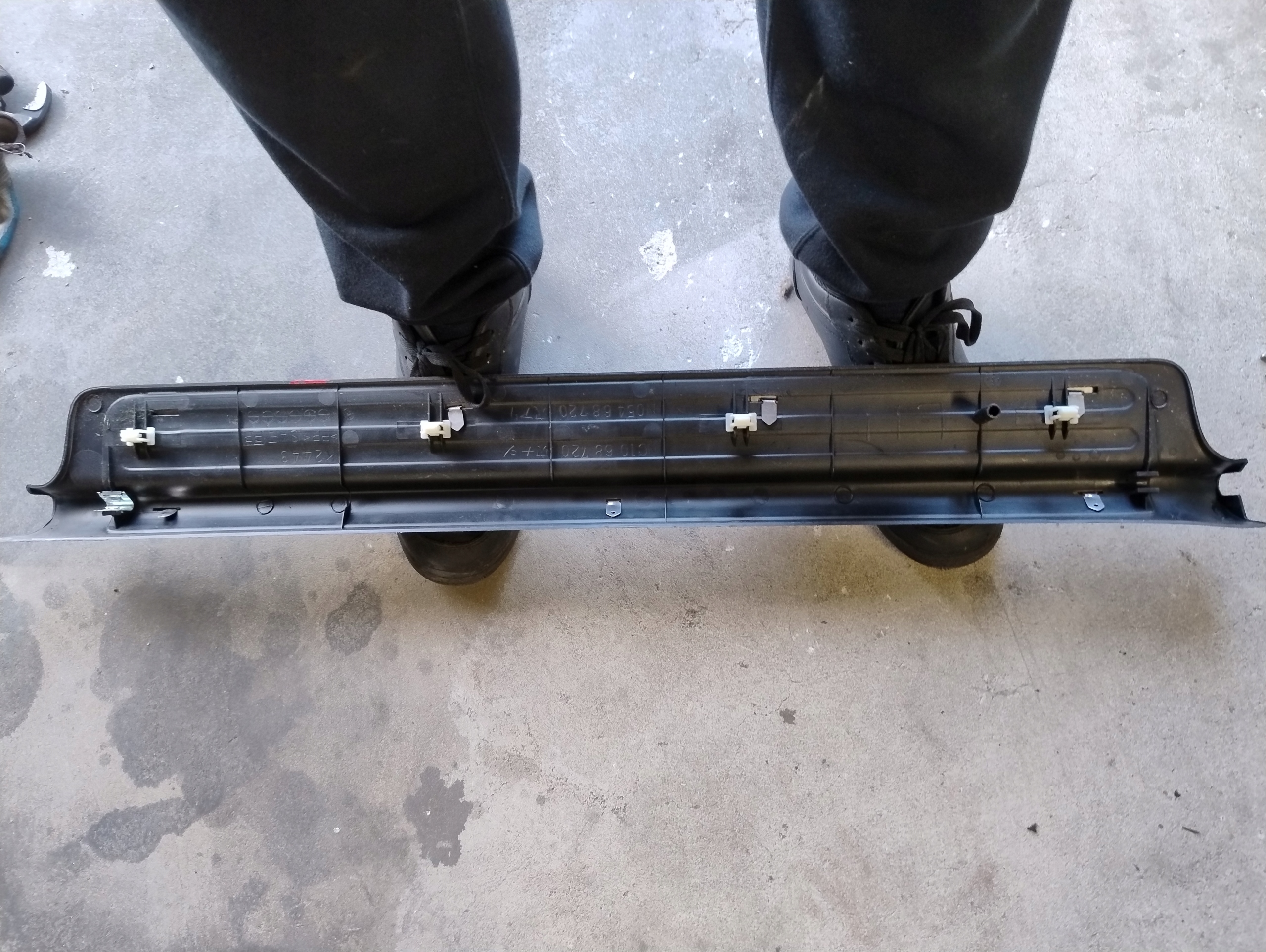 moulding threshold left MAZDA MX-5 II Kabriolet 98-05 NC1068720