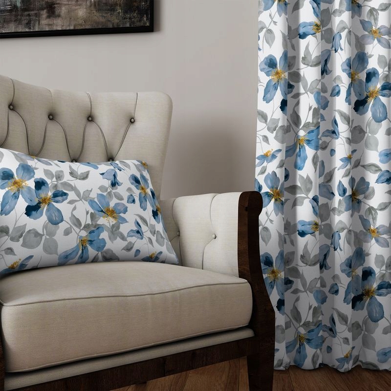 na míru Závěsy hotové s oka páskou Modré květiny