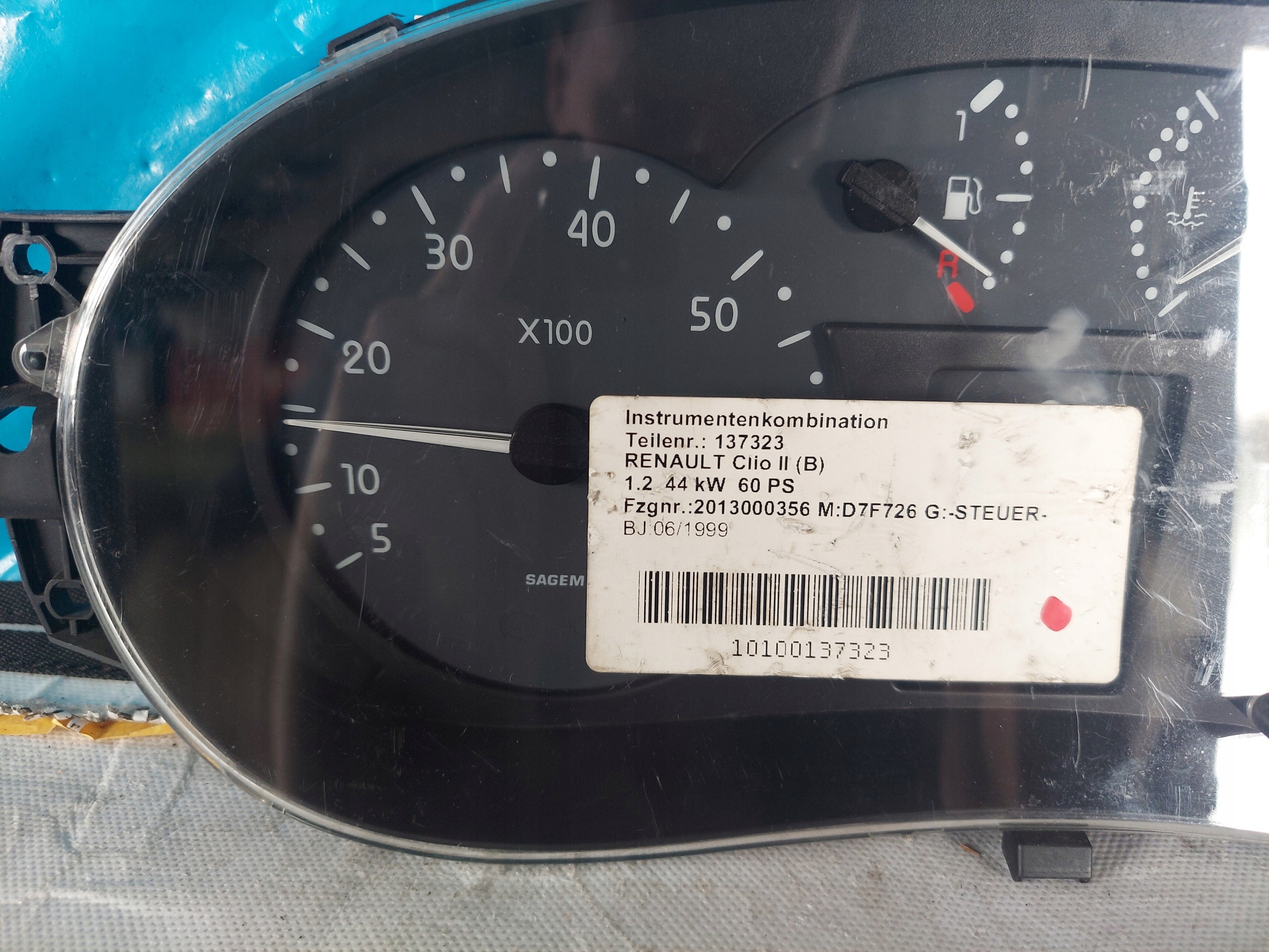 dials clock CLIO II 1.2 B P7700428508