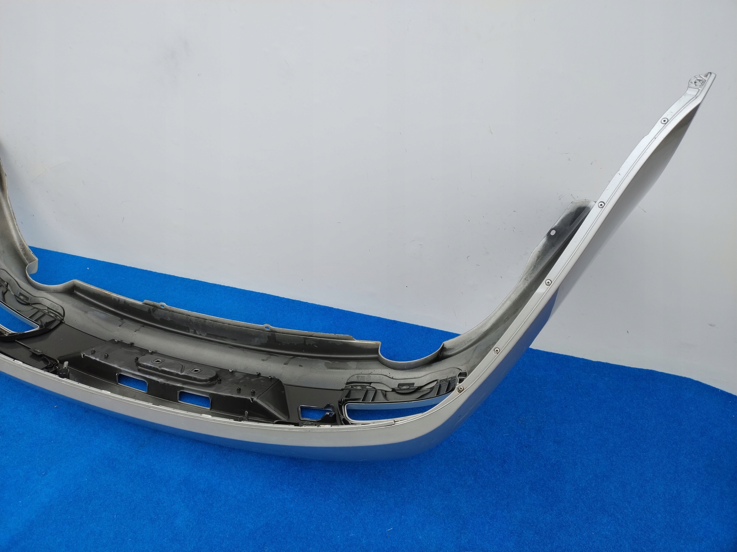 BMW 6 E63 E64 bumper rear part rear below sensors 51127008831 BB80