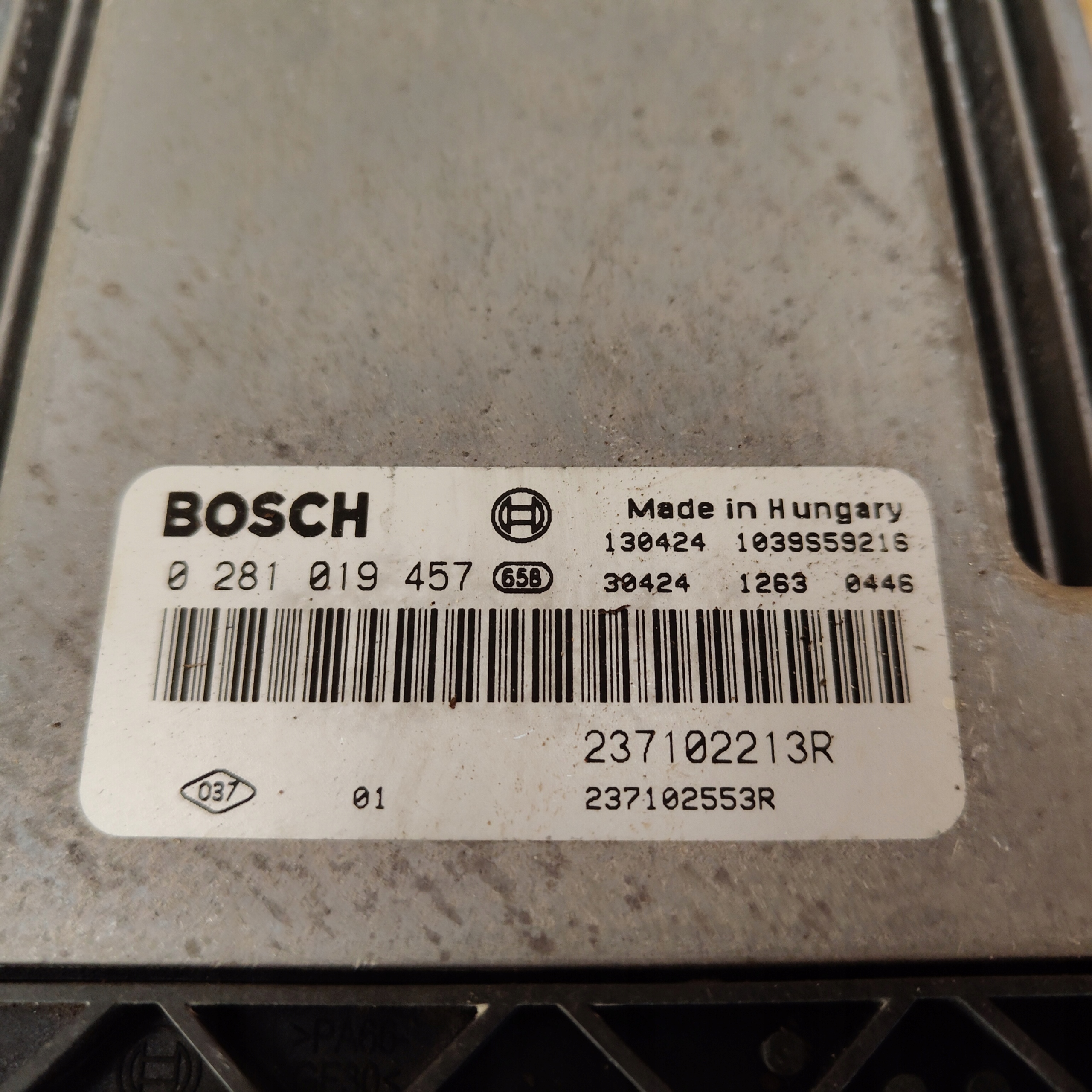 Ordinateur Moteur RENAULT 0281019457