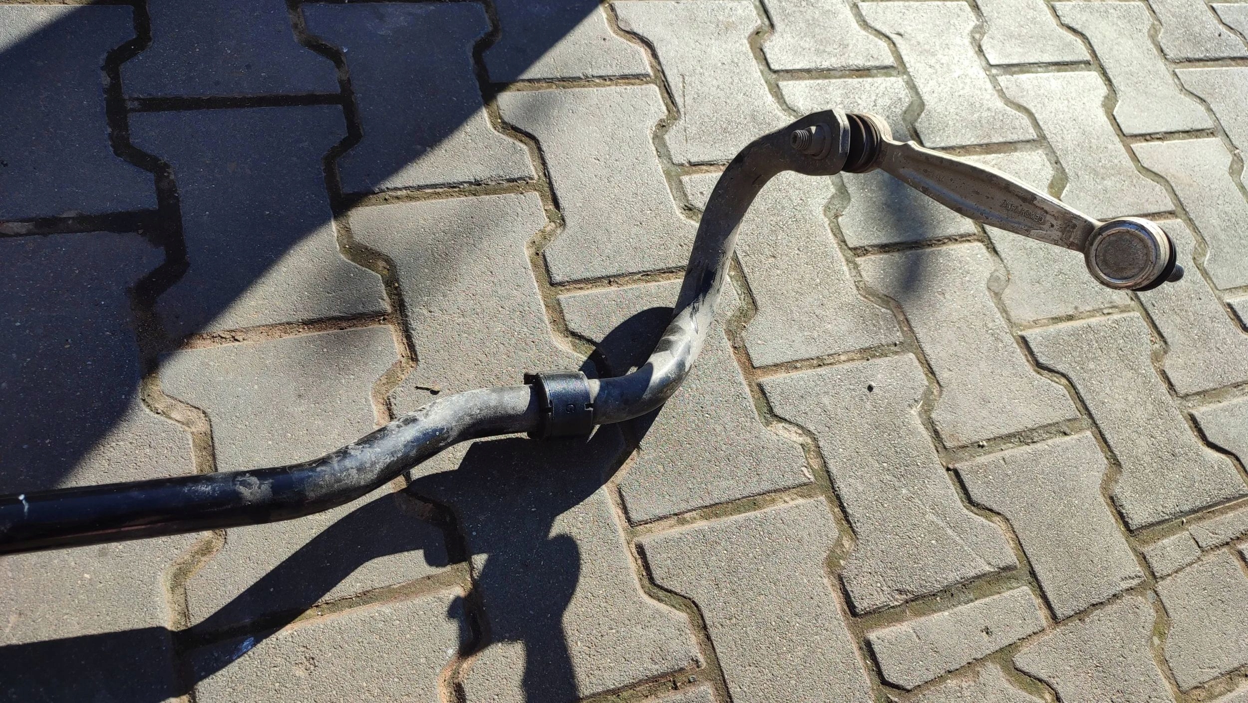 Alfa Romeo Stelvio 2021 Stabilizator front / bar