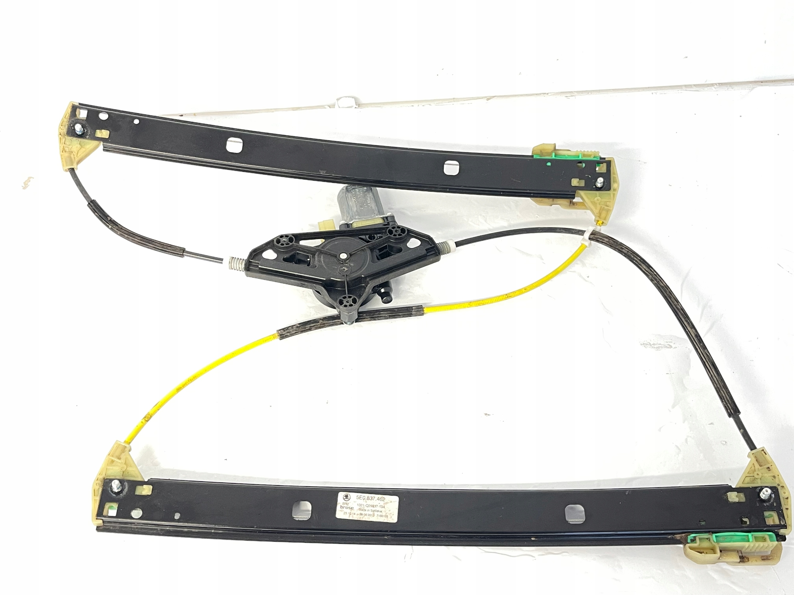 mechanism window regulator OCTAVIA III left front 5E0837462 5Q0959802B