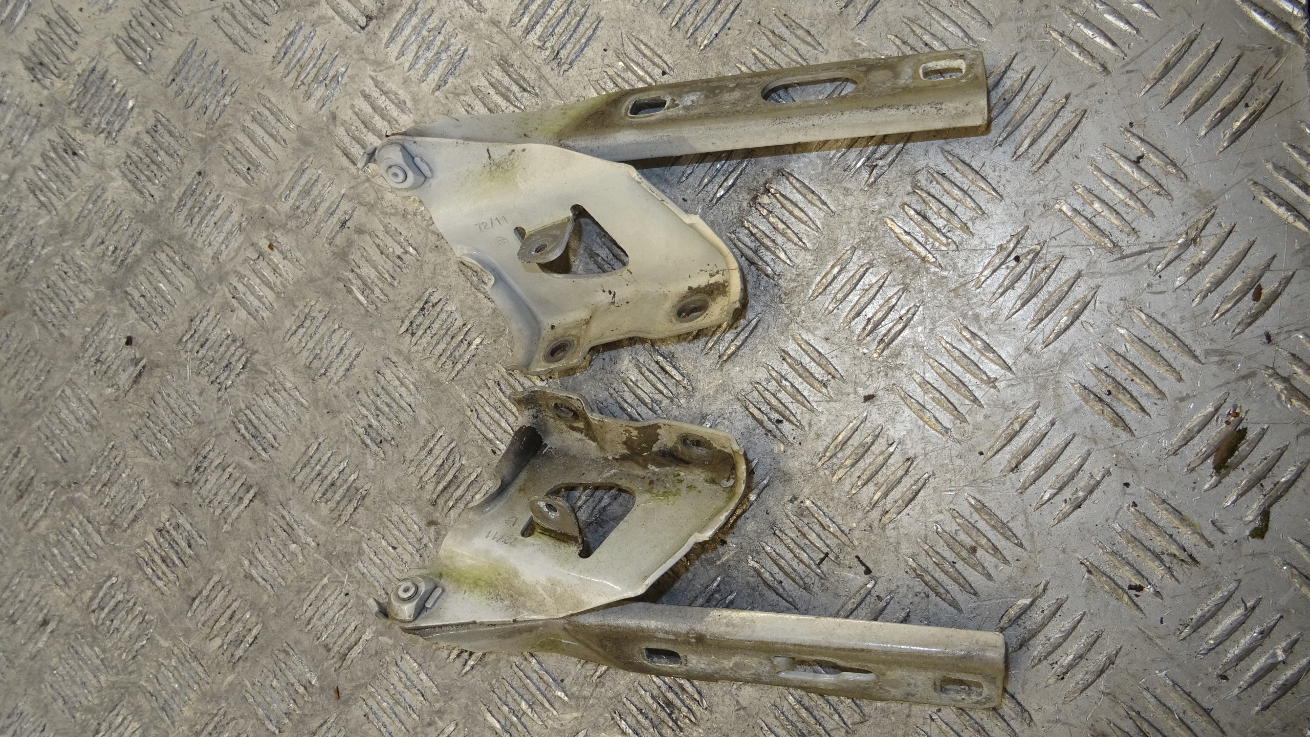 Cerniere cofano 8T0823302E AUDI A5 8T