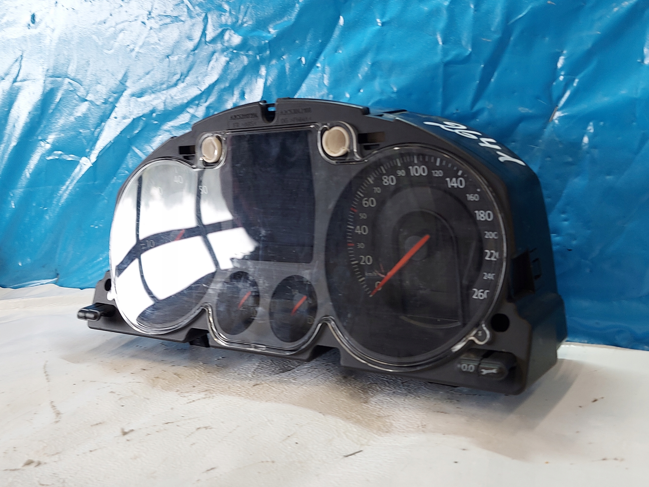 dials clock PASSAT B6 B1.6 FSI 3C0920870K