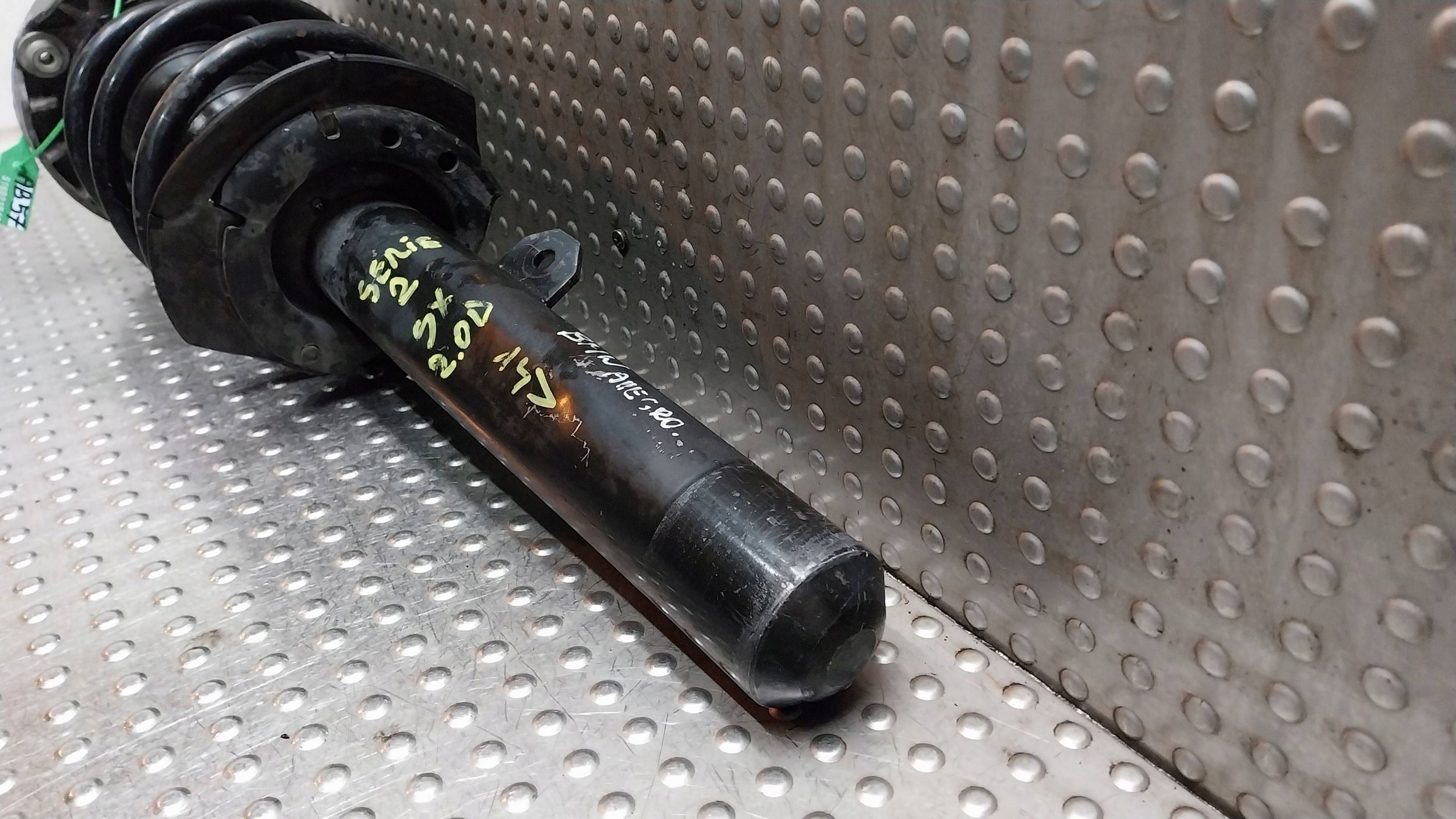 shock absorber left front 6872521 BMW 2 F45 F46