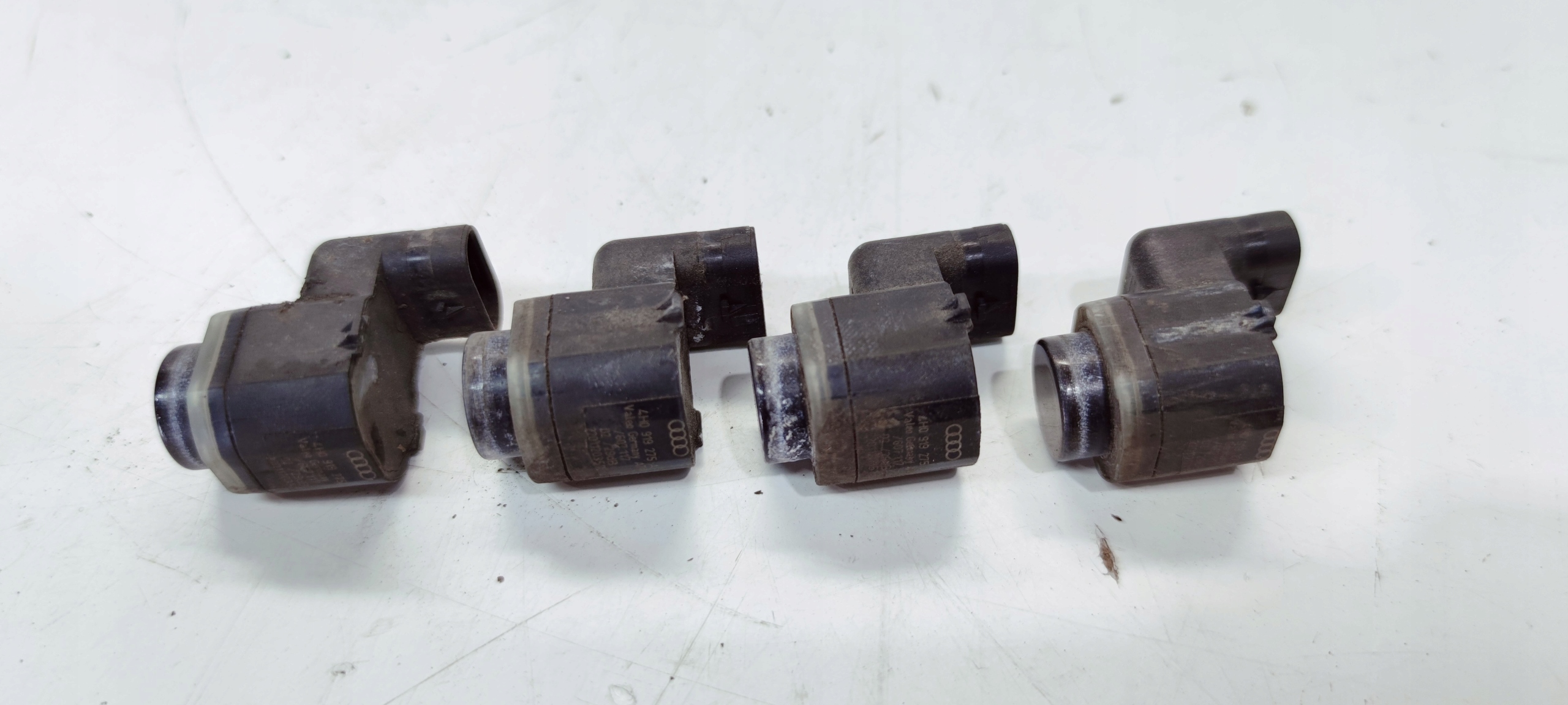 SENSOR PARKEN PDC VORNE ODER HECK AUDI 4H0919275A