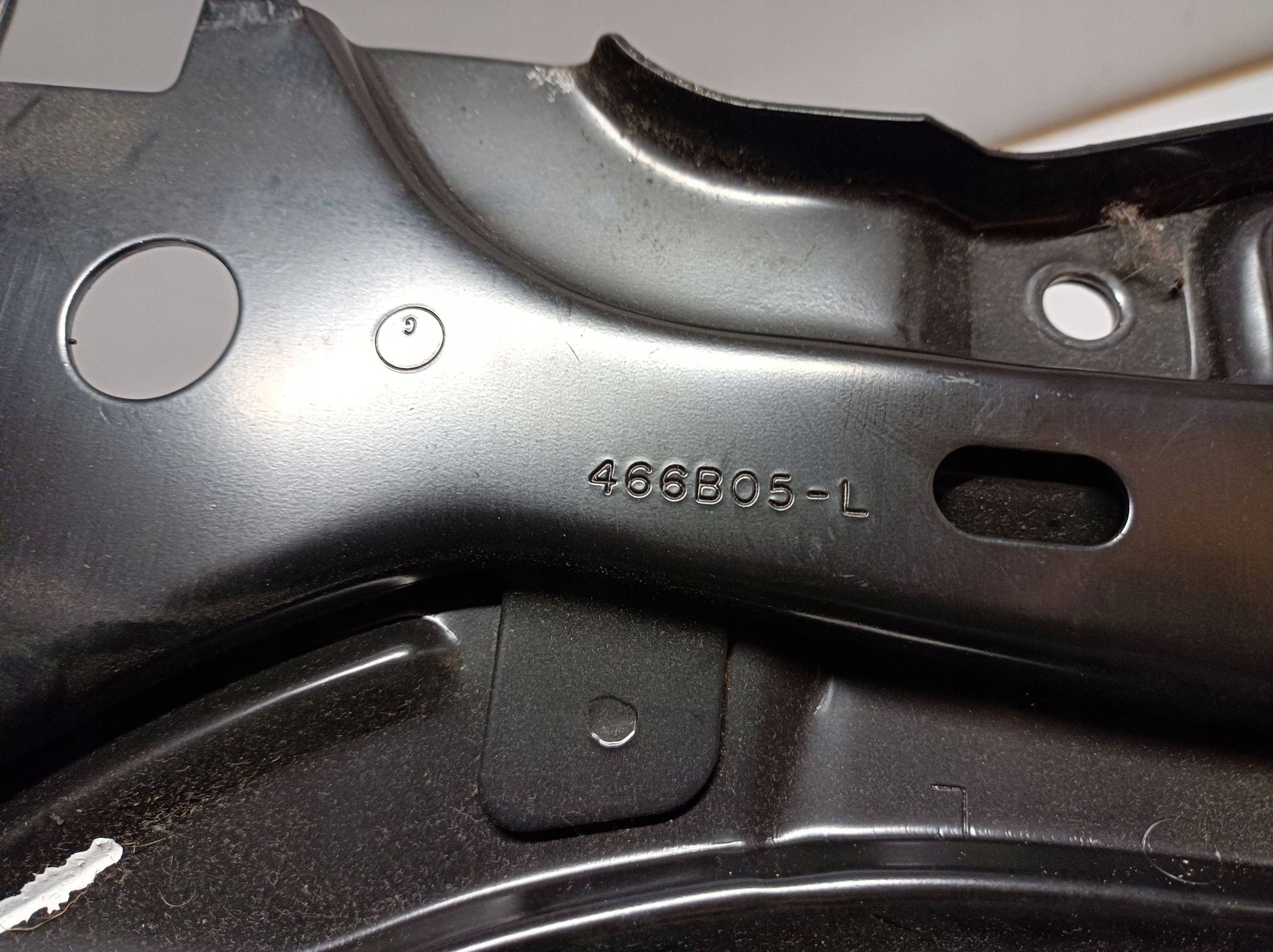 bracket ISOFIX Jaguar XF X250 466B05L