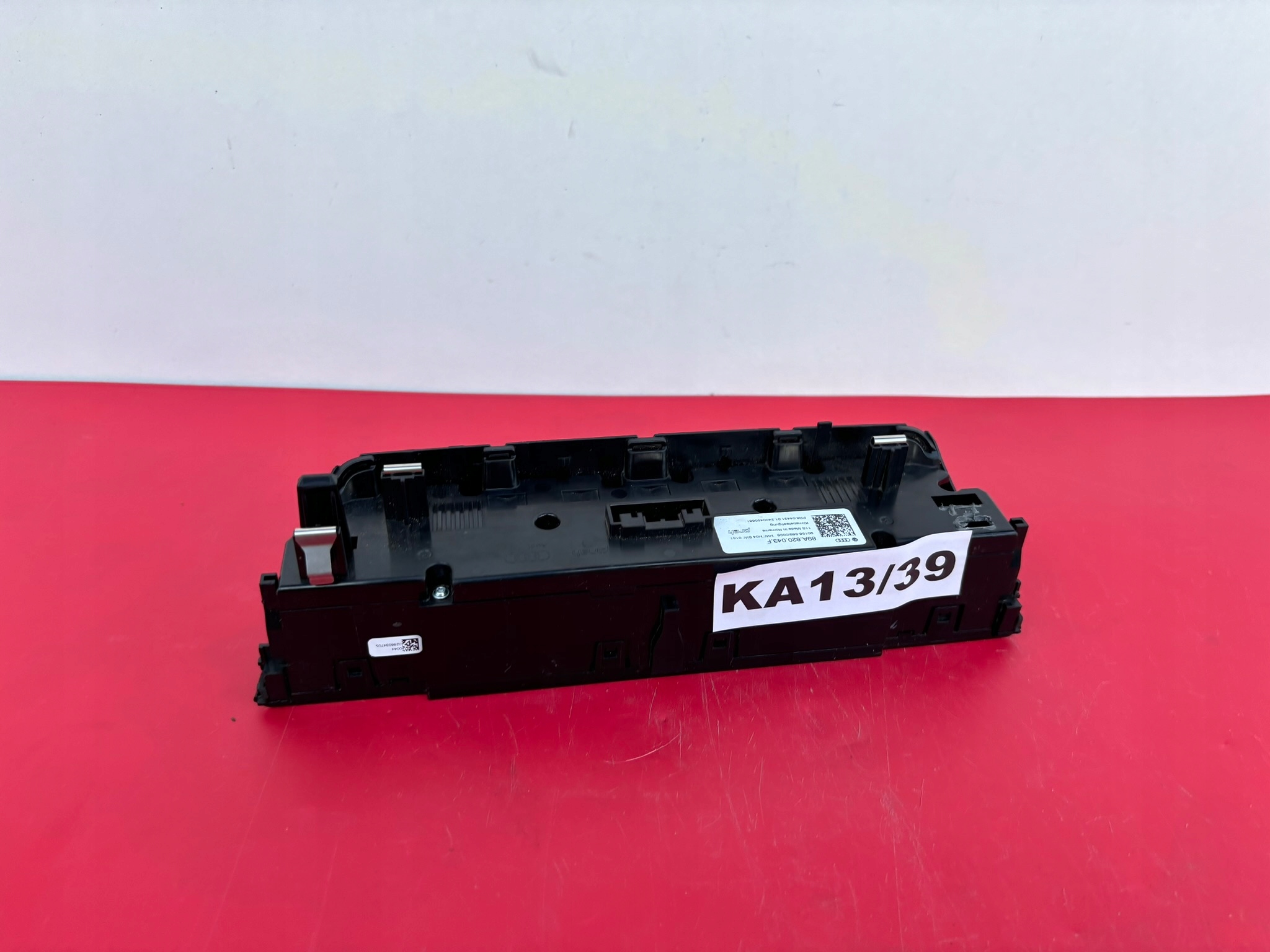 AUDI Q4 E-TRON control panel OGRZEWANIEM KLIMY 89A820043F KA13/39