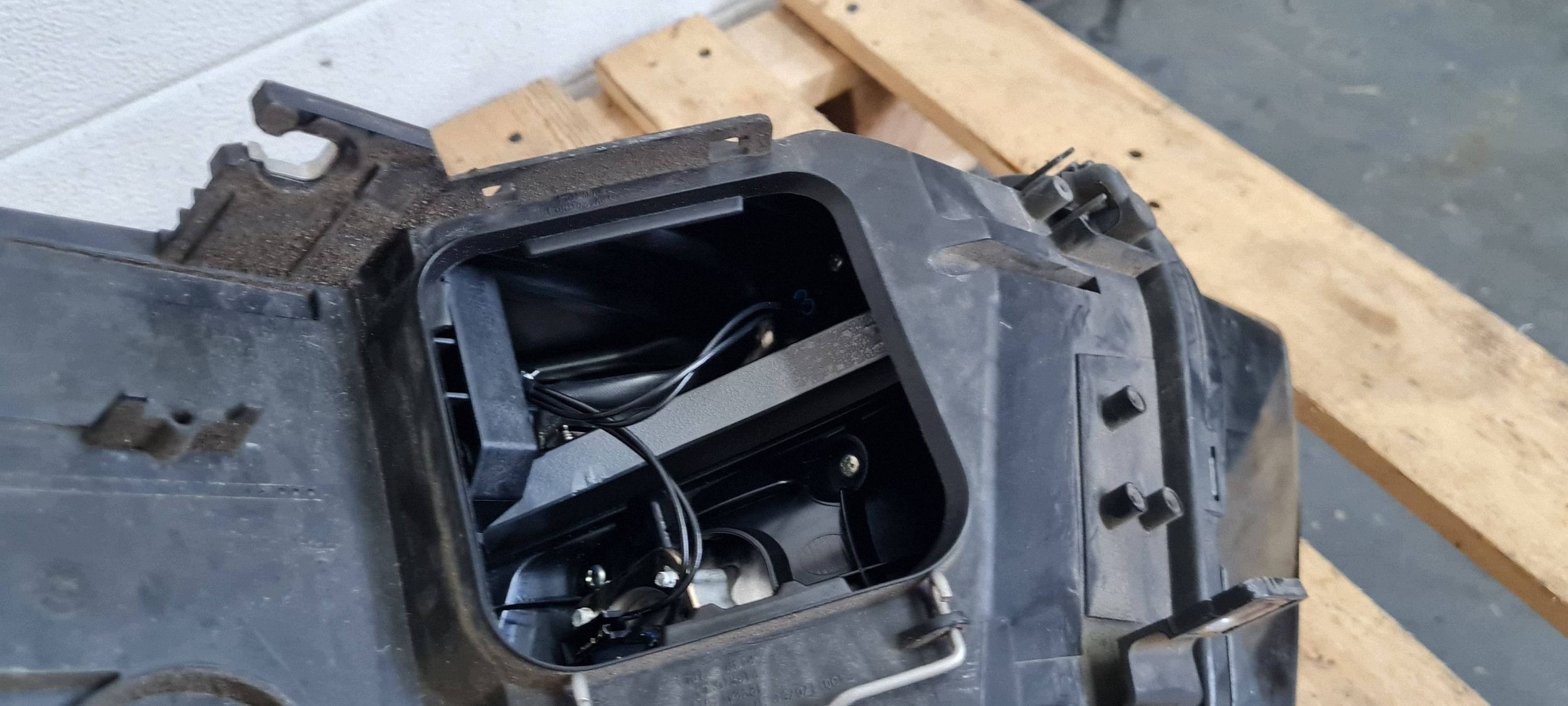 Q5 8R light right right front front ANGLIK UK 8R0941030M