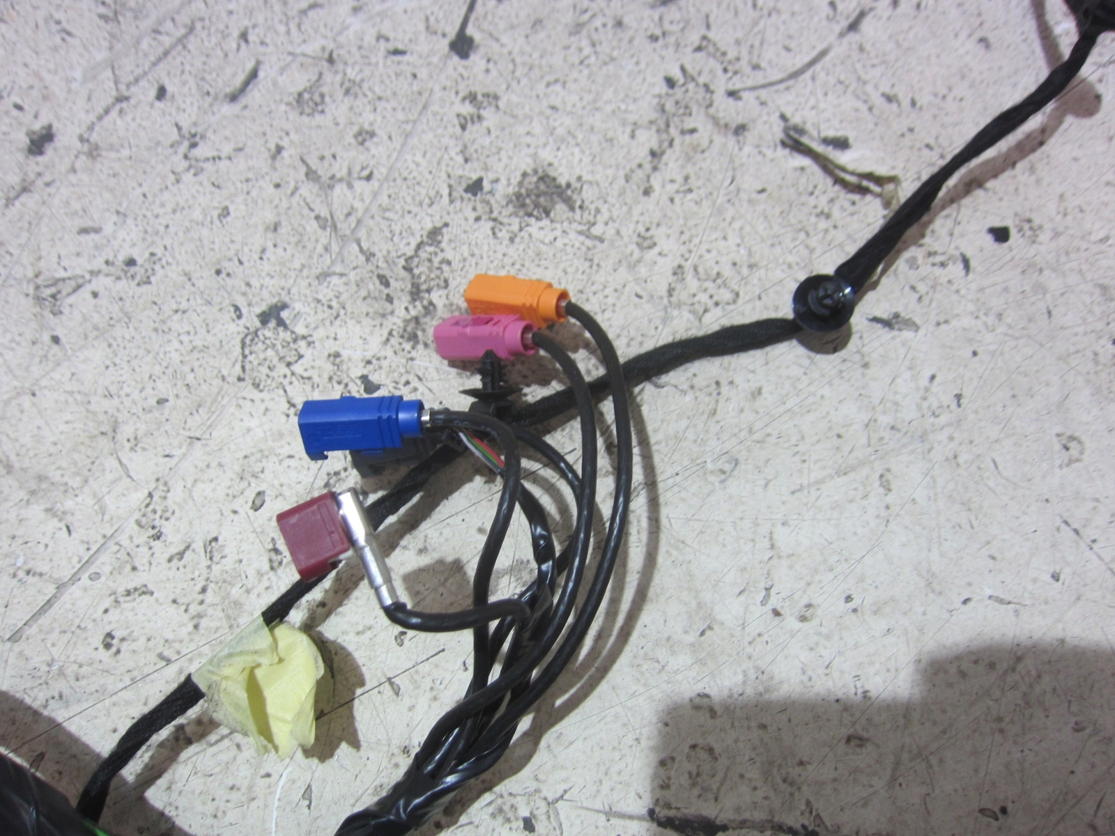 VOLVO XC40 bundle XC 40 wiring PRZEWODOW left bonnet of the interior boot