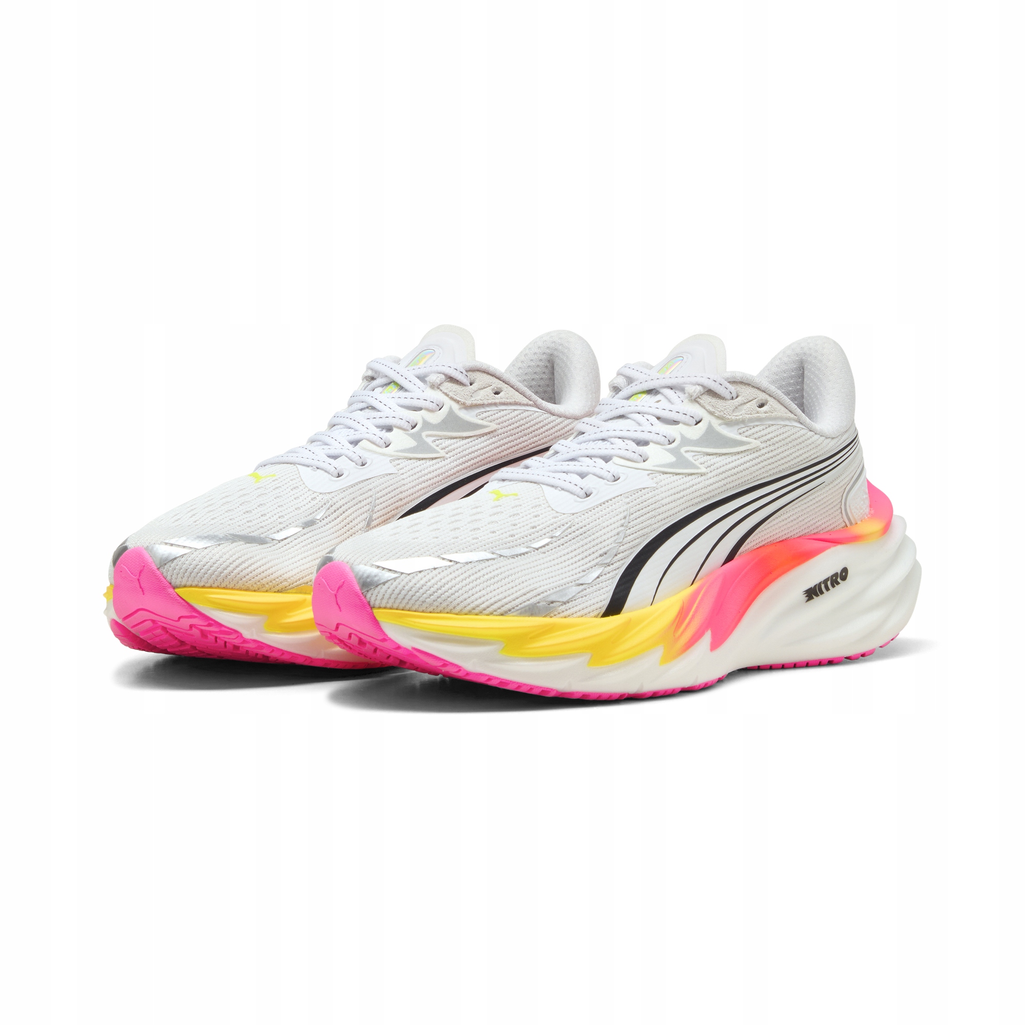 Buty damskie do biegania Puma Velocity Nitro 4 31114118 białe trening 41