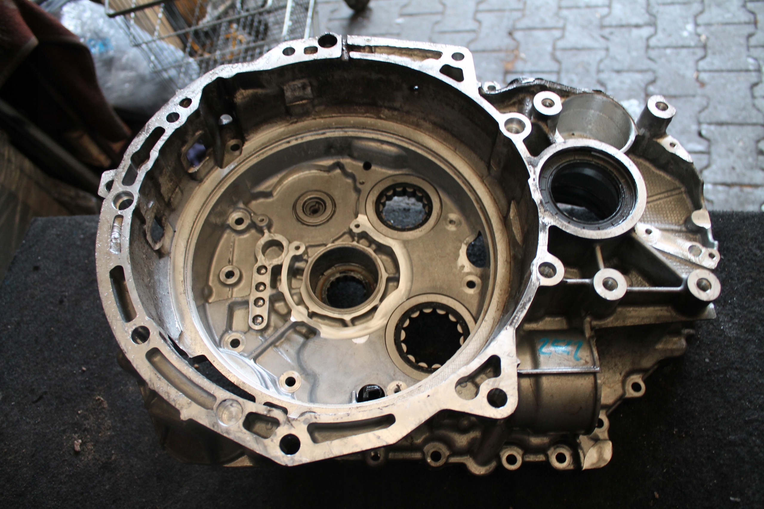 2521. obal převodovky převodů VW AUDI 0GC301107K