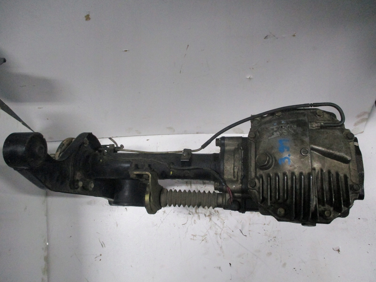 diff Mitsubishi Pajero 02r 3,2 DID D-ID 3.91 front