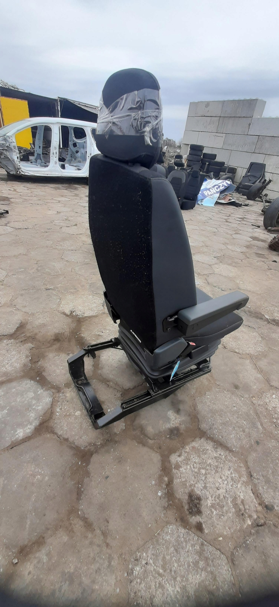 кресло водители передний левый renault MASTER III FL IV