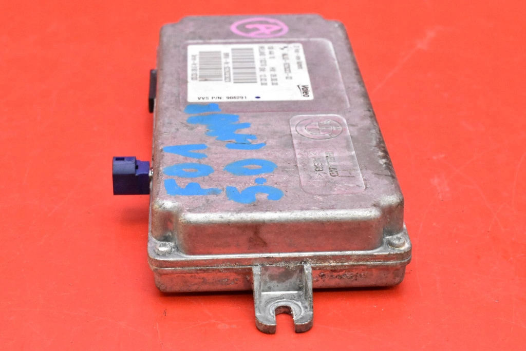 control unit module KAMERY reversing 9228323 BMW F02 08-12