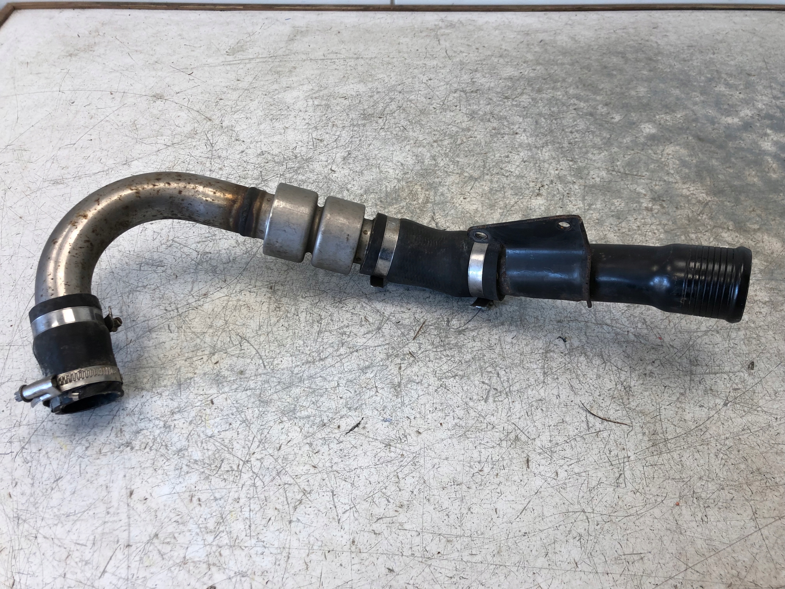 rohr intercooler FORD FIESTA MK7