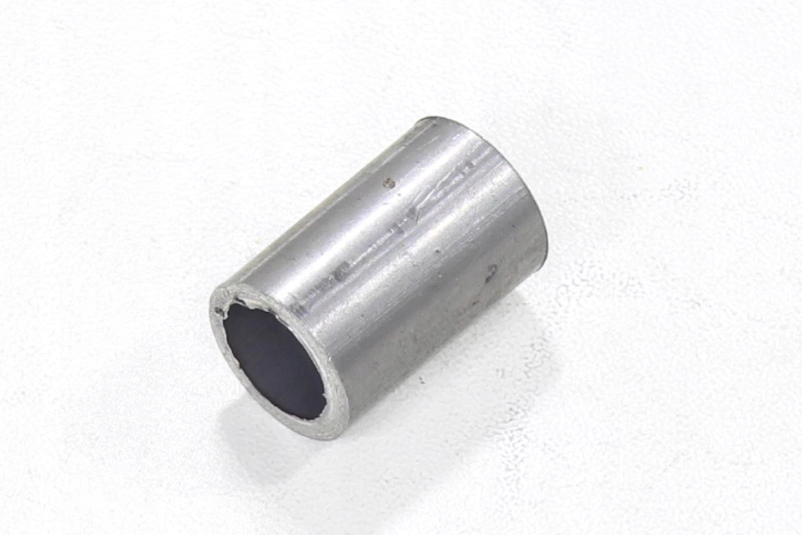 TULEJKA METALOWA MOCOWANIA AMORTYZATORA WSK/SHL Numer katalogowy części ROY27018