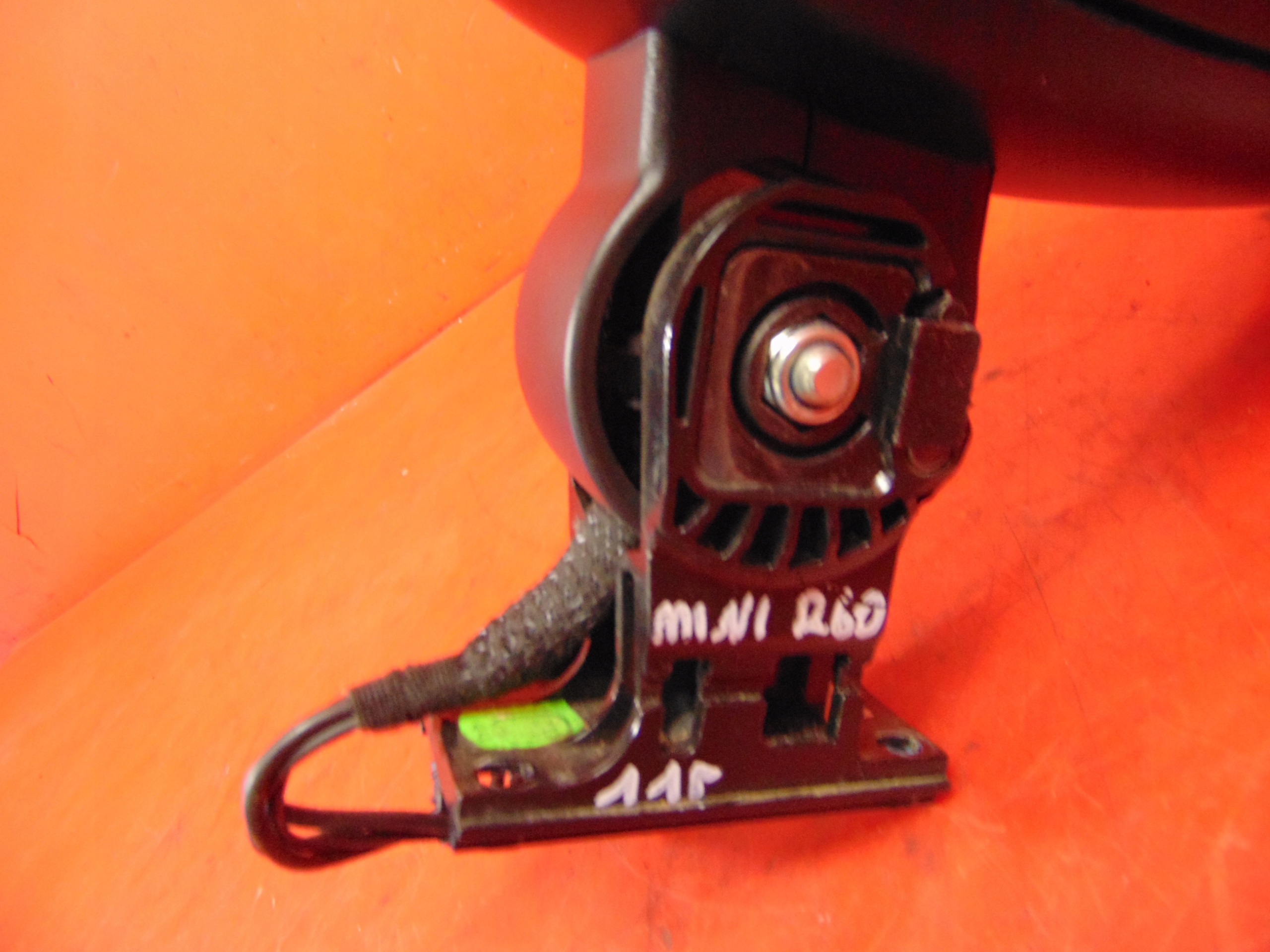MINI Countryman R60 R61 armrest central