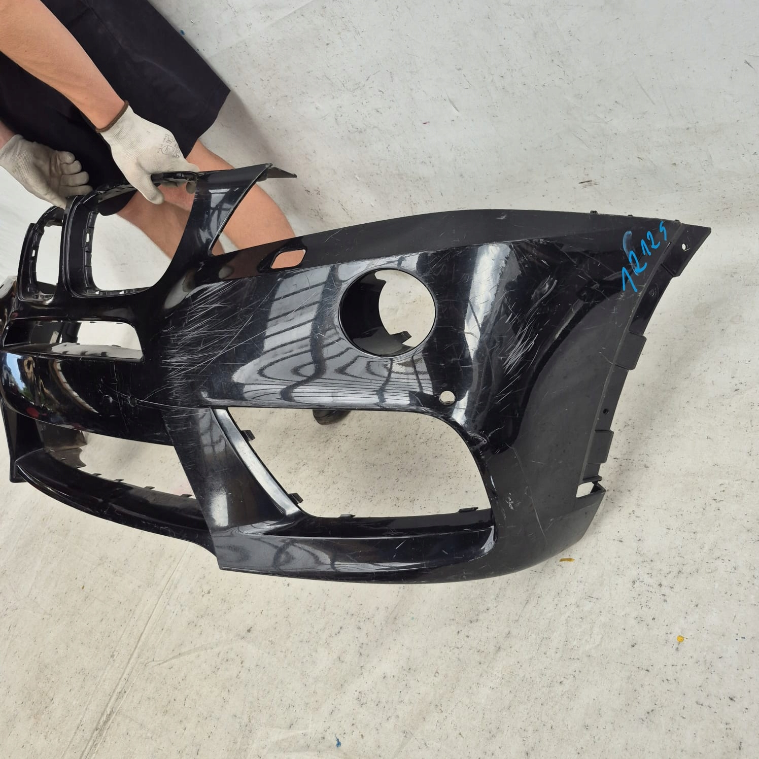 BMW X3 F25 m-packet 10-14 bumper front washer PDC 8048094