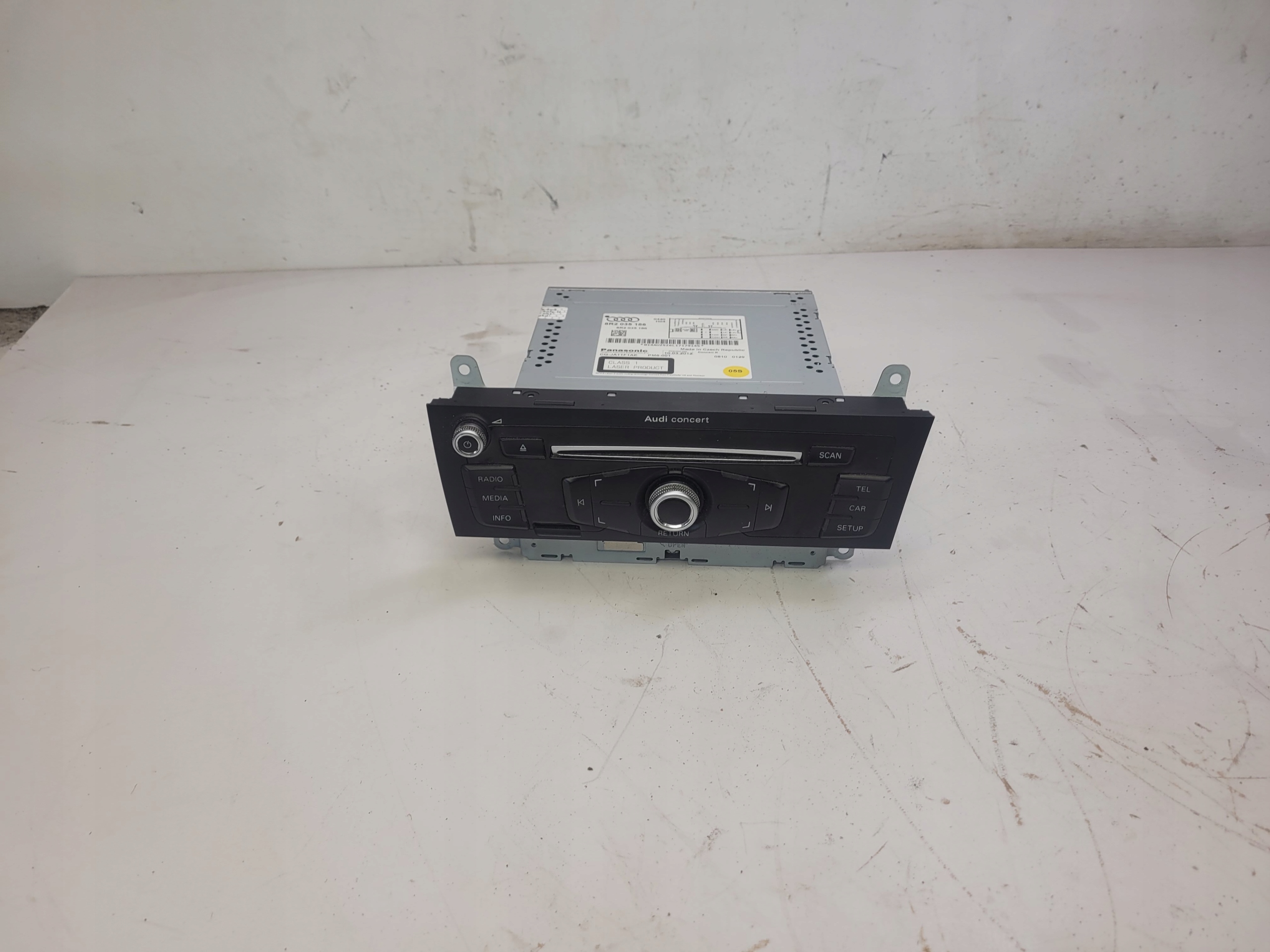 RADIO changer CD AUDI A4 B8 A5 Q5 8R2035186