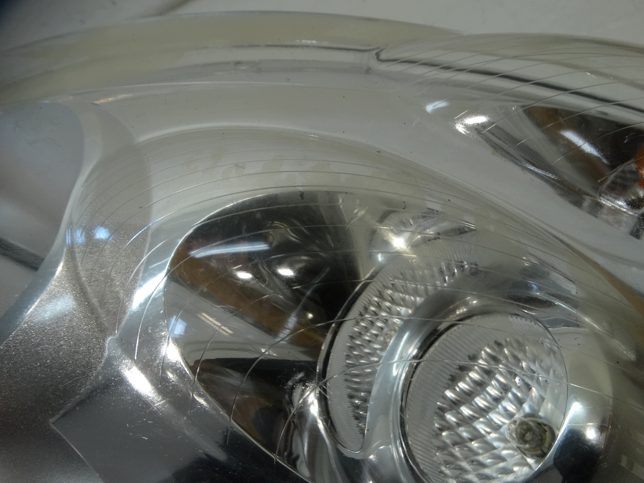 REFLEKTOR light right front RENAULT MASTER III OPEL MOVANO B 260100049R
