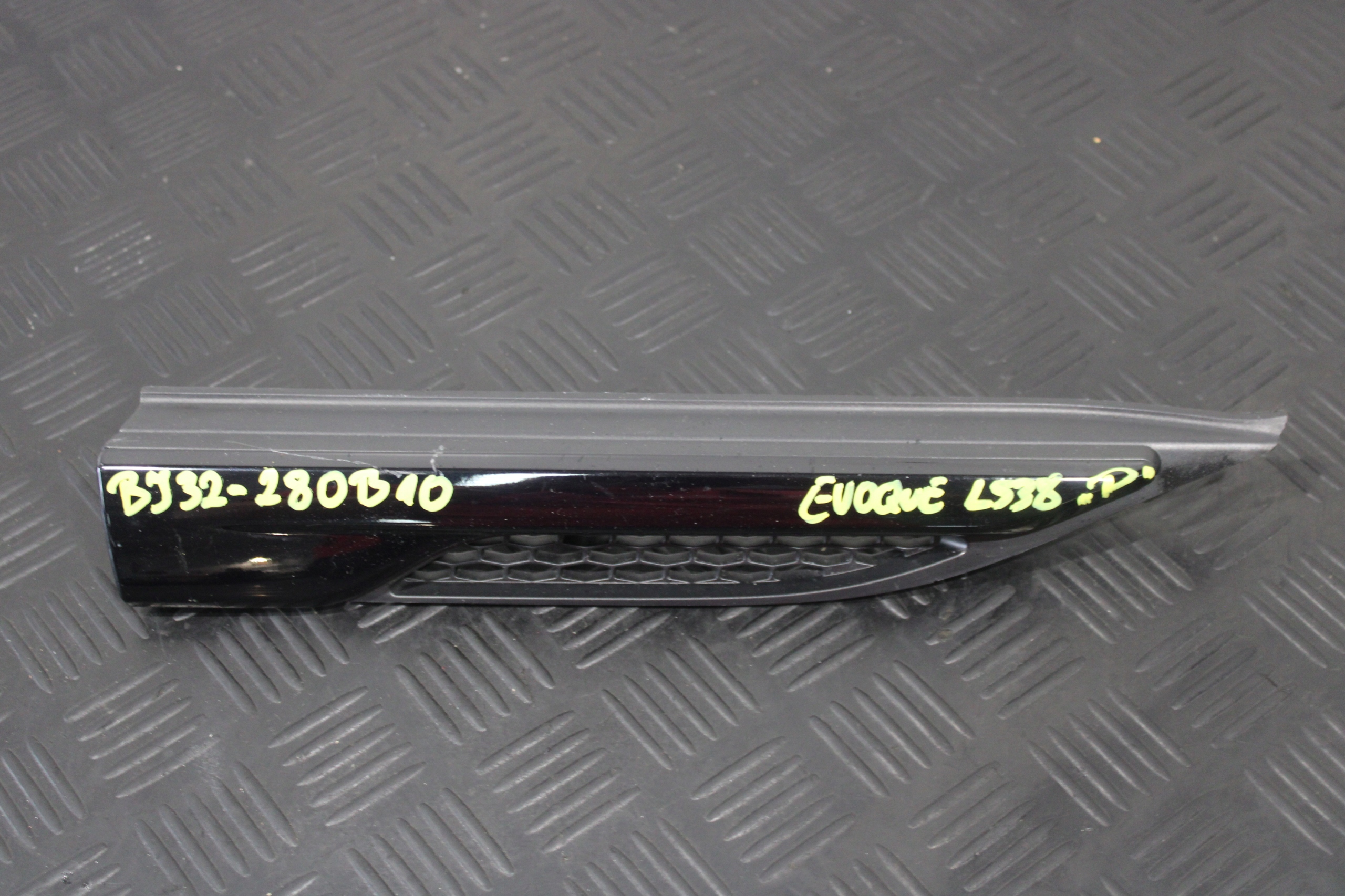 Copri parafango Destra Anteriore LAND ROVER EVOQUE LIFT L538 DYNAMIC