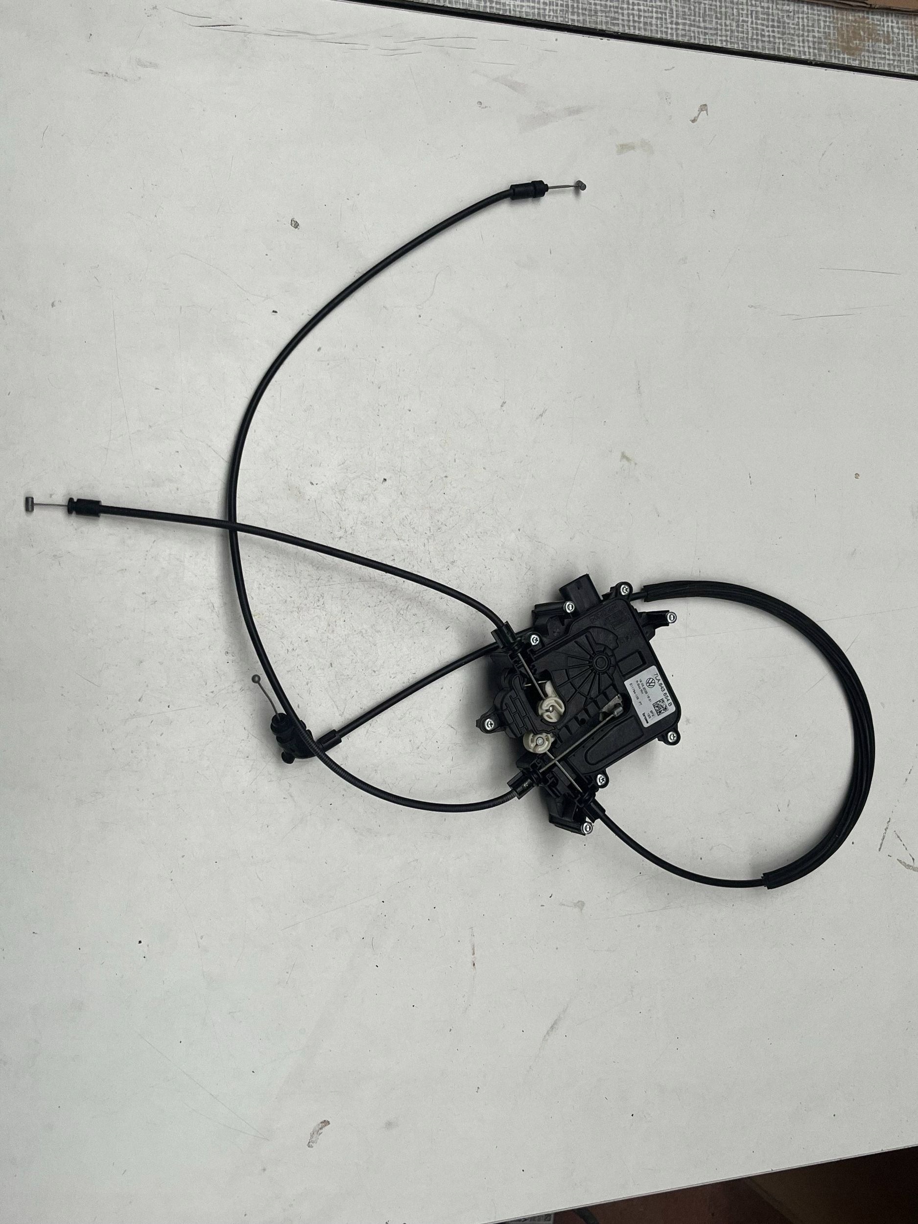 brava vrata kliznih VOLKSWAGEN MULTIVAN T7 7LA843654B @M