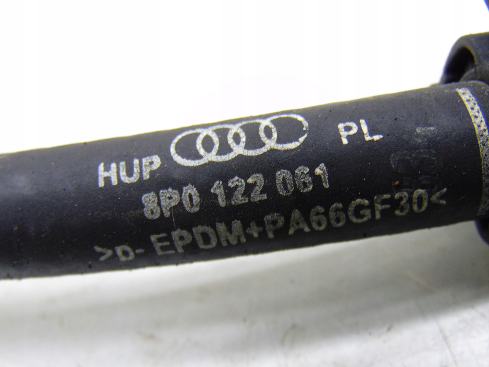 prijenos crijevo vode AUDI RS3 8P 2.5 TFSI 8P0122061