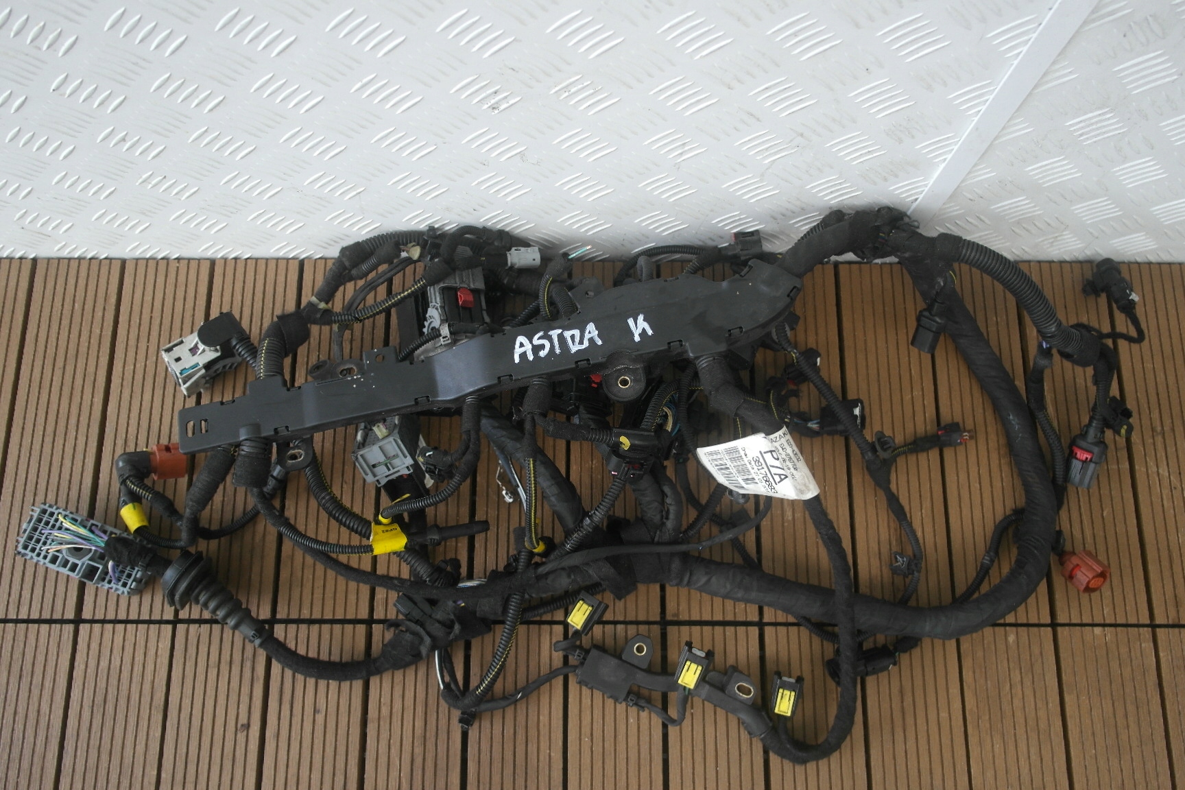 OPEL ASTRA K V 15-21 1.6 CDTI bundle motor wiring 39176683 OE