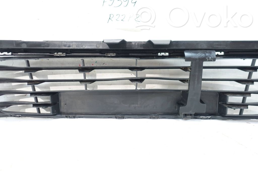 grid grille of a bumper front RENAULT CLIO IV 4 2012-2016 628165104R