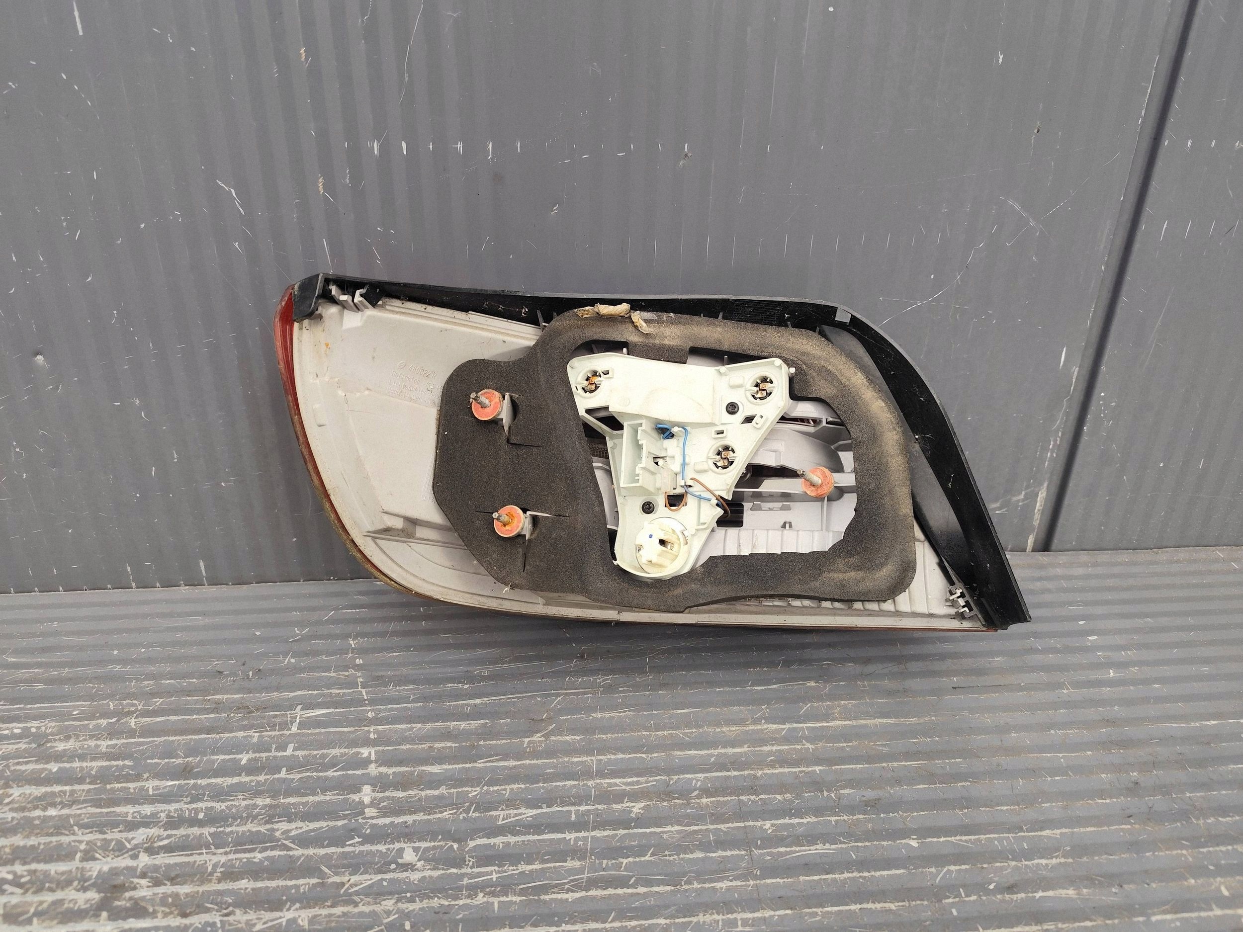 BMW E92 E93 light rear right 7162302