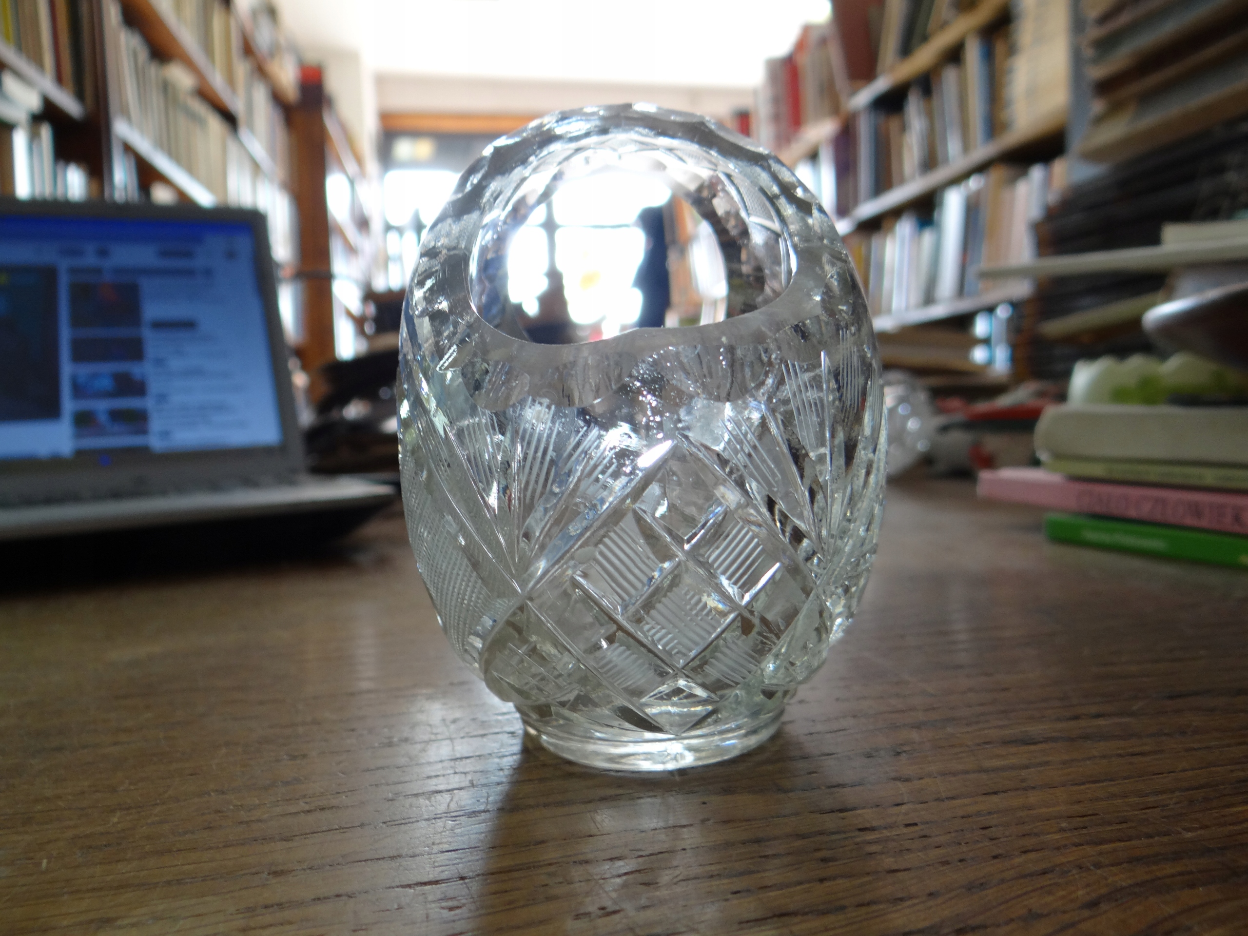 KRYSZTAŁOWY KOSZYCZEK KRYSZTAŁ SZKŁO KRYSZTAŁOWE PRL BDB