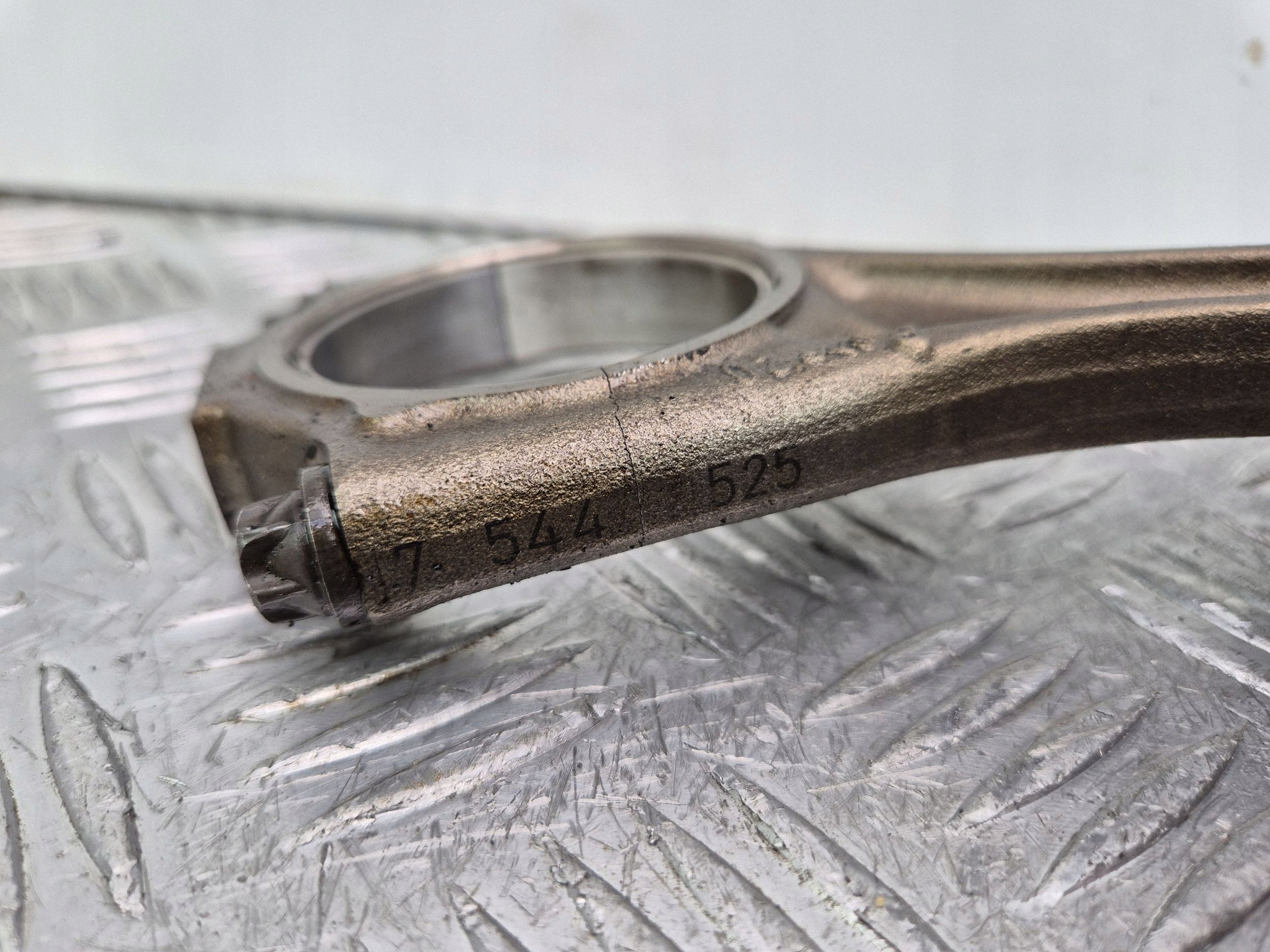 Piston avec bielle BMW X5 E70 xDrive48i 7544525 N62B48B