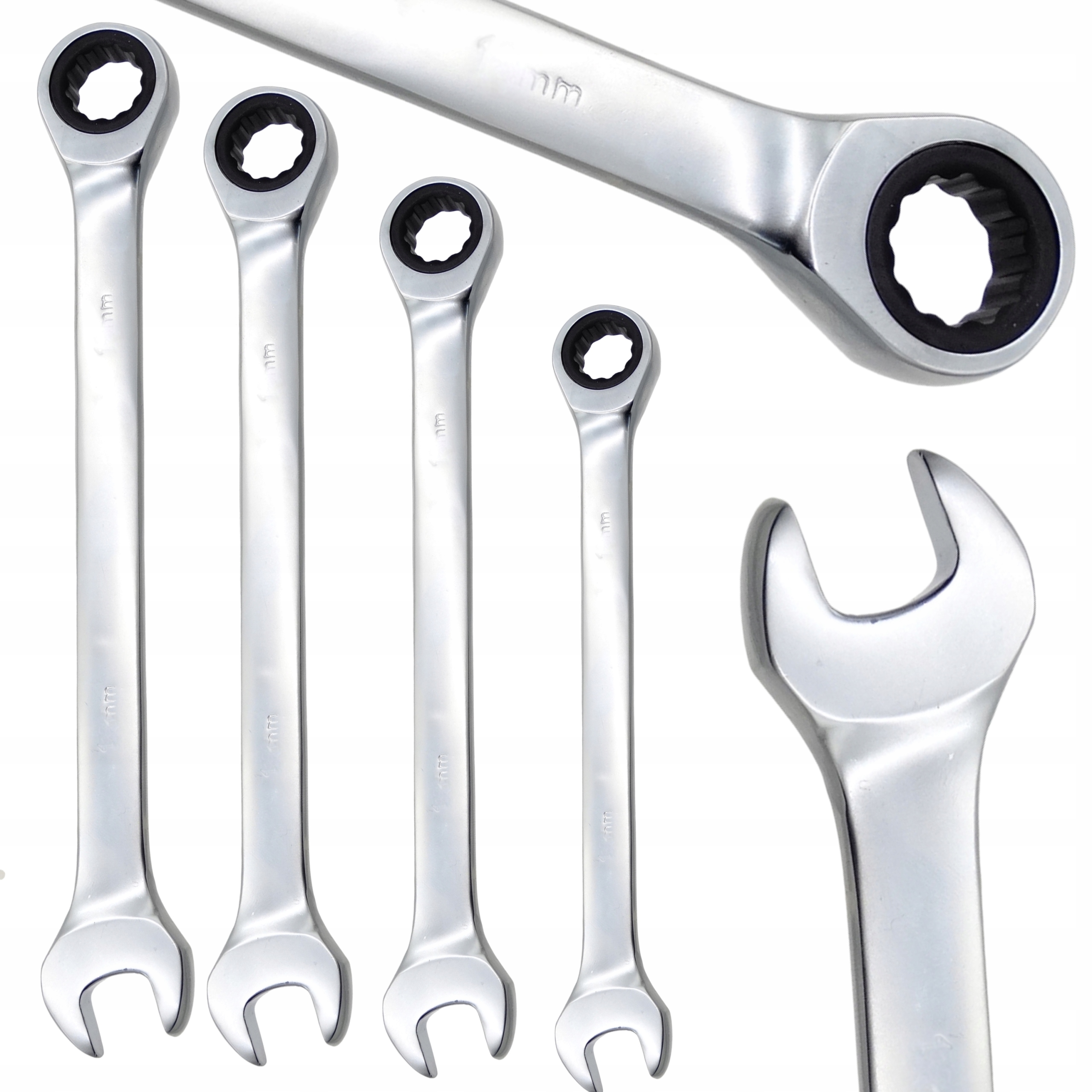 Komplet Kluczy z grzechotką zestaw klucze klucz 4el. 10,13,17,19mm