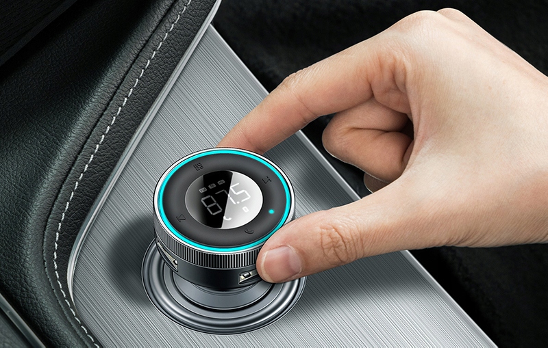 Baseus Transmiter FM Bluetooth 5.0 Ładowarka Samochodowa 2x USB LCD MicroSD Załączone wyposażenie Ładowarka