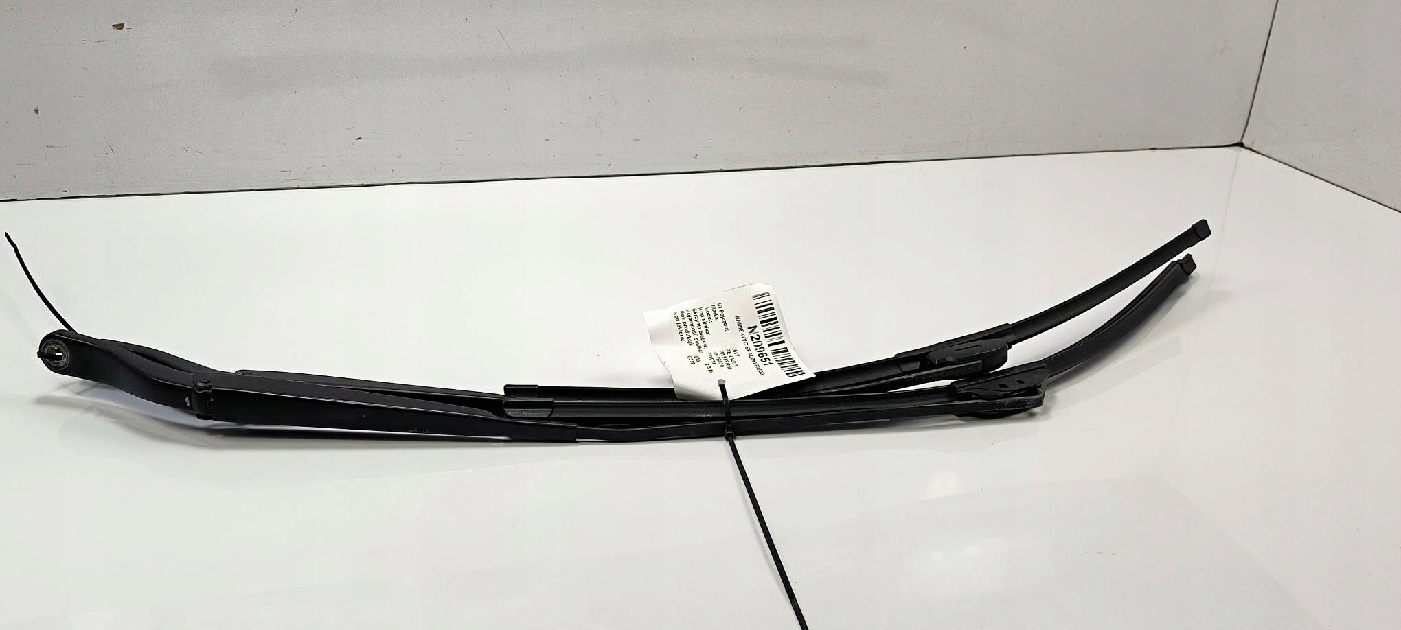 wiper arm front 8200734776 RENAULT MASTER III