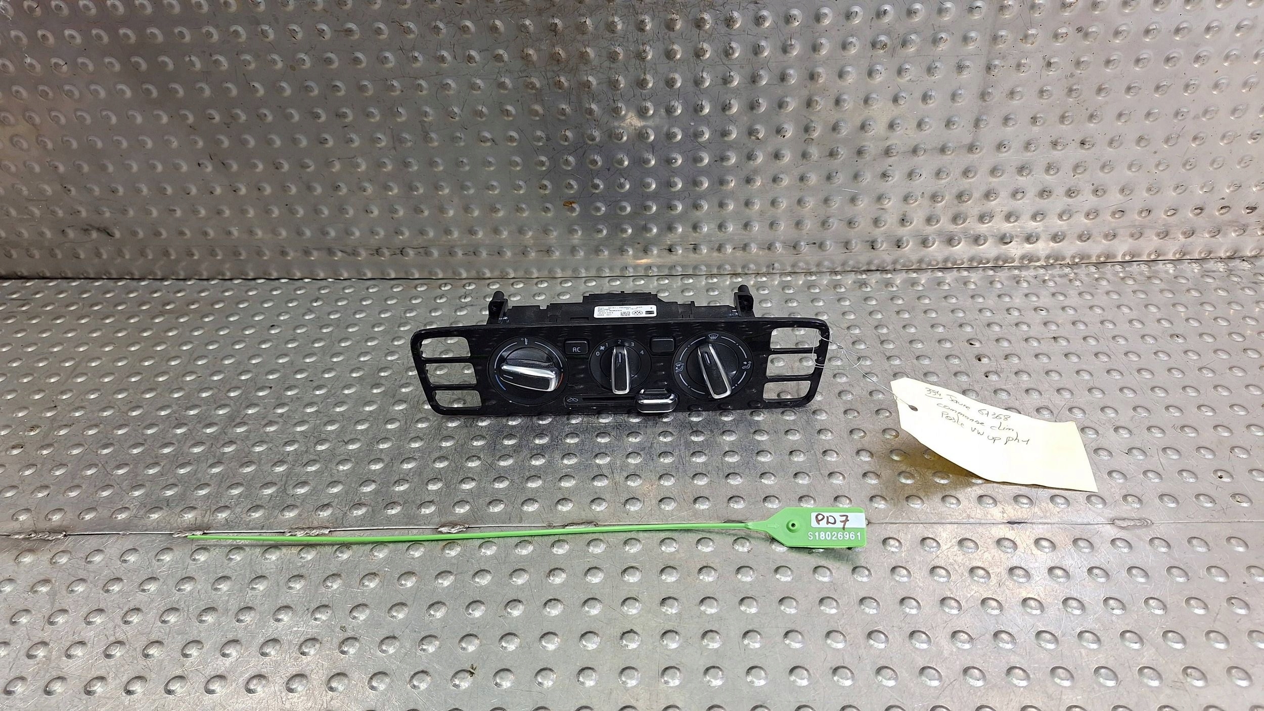 Unite commande clima 1S0820045N VW UP SEAT MII SKODA CITIGO