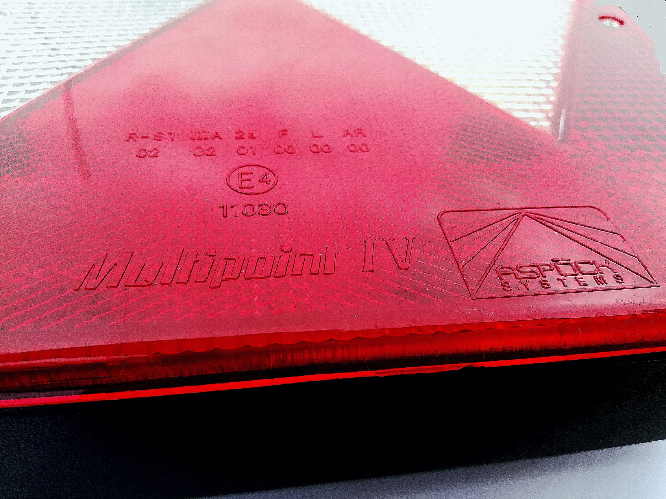 LAMPA MULTIPOINT IV PRAWA ASPOCK KOMPLETNA EAN (GTIN) 5907648363076