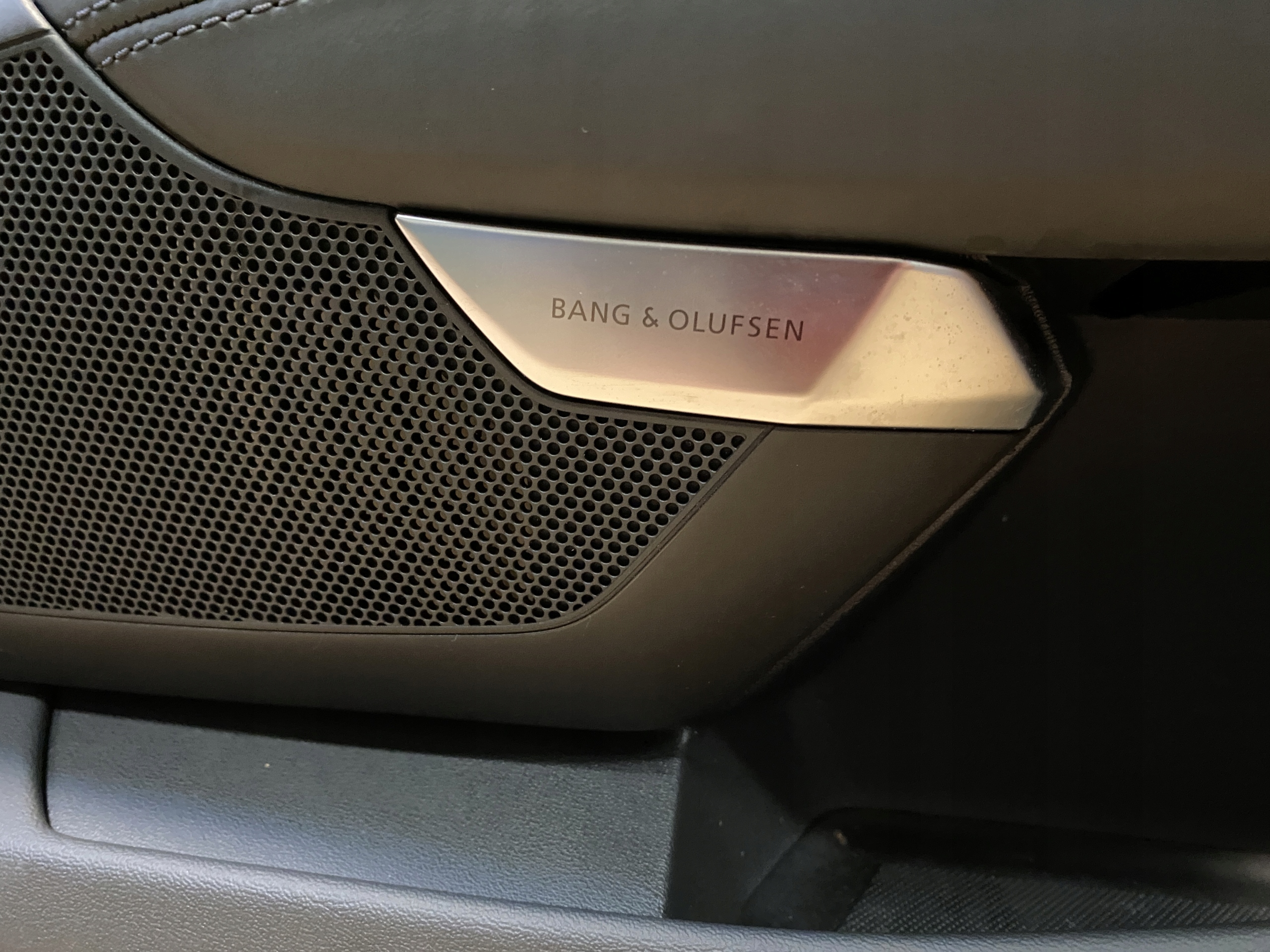AUDI ETRON GT 4J3 upholstery side door right front