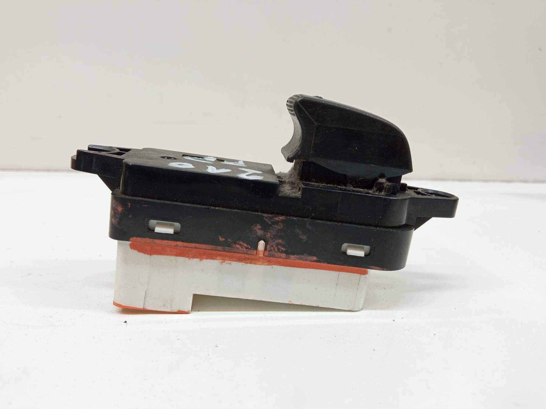 window control switch right TD11SW420 Mazda CX-9 and (2006- )