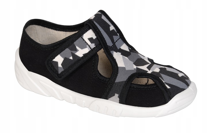 PANTOFLE KAPCIE DZIECIĘCE NA RZEP DO PRZEDSZKOLA ZETPOL SZYMON MORO R.30