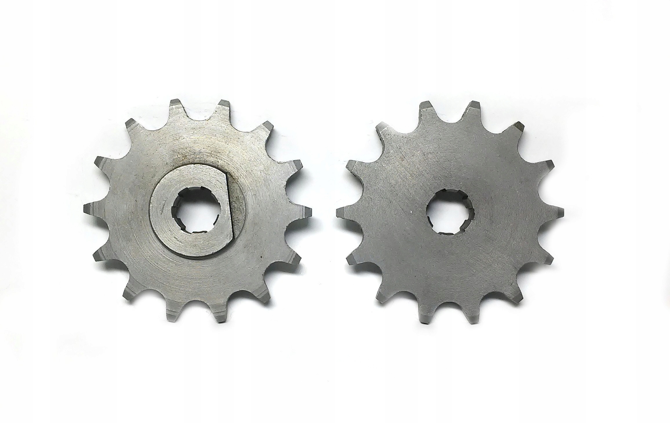 

Zębatka Przednia Simson S-50 14 Zębów