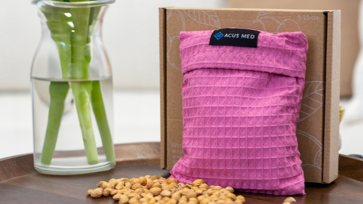 TERMOFOR Z PESTEK WIŚNI DLA NIEMOWLĄT BÓL KOLKI CE Wyrób medyczny tak