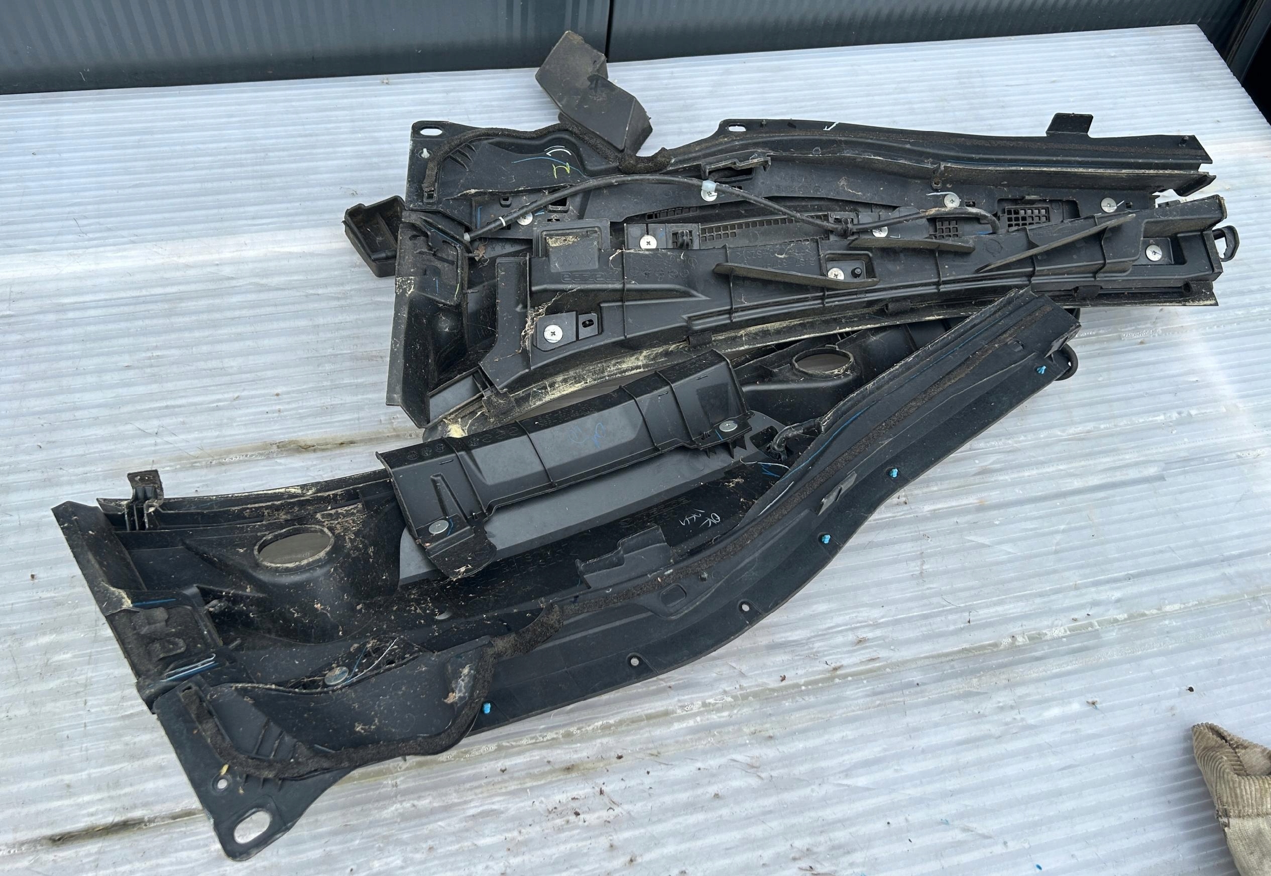 torpedo plastic complete MAZDA 3 BM LIFT BN